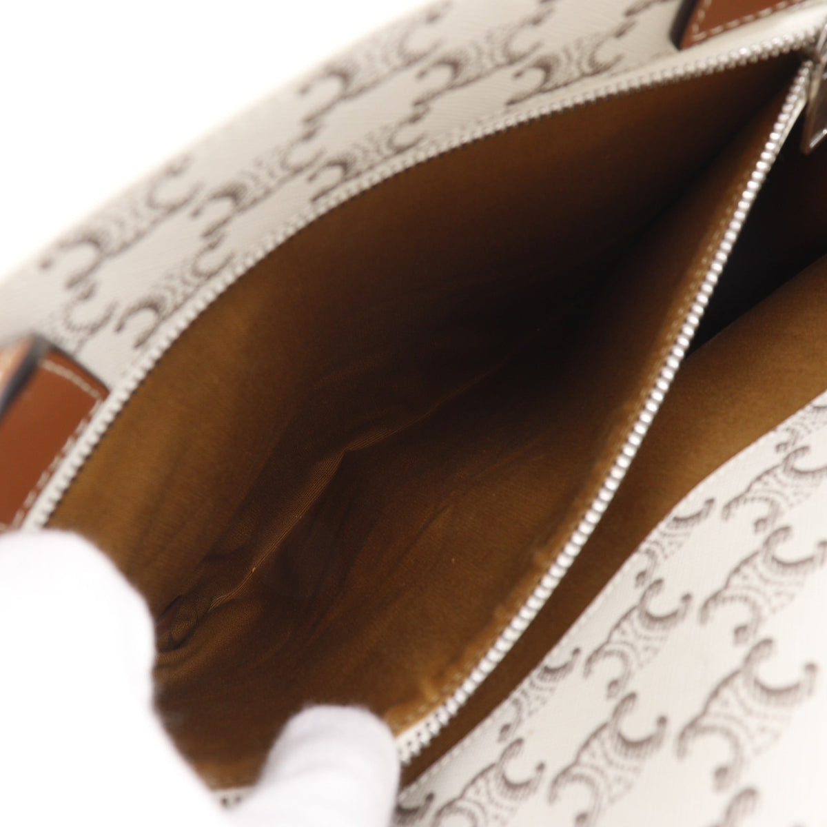 Celine Cabas White Pvc Handbag (Pre-Owned)