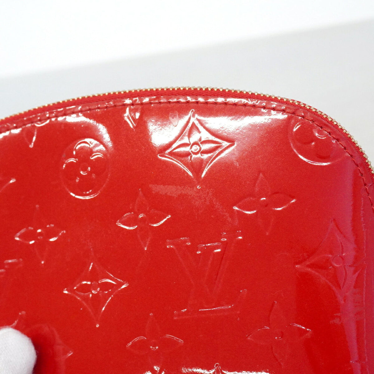 Louis Vuitton Cerise Pouch (Pre-Owned)