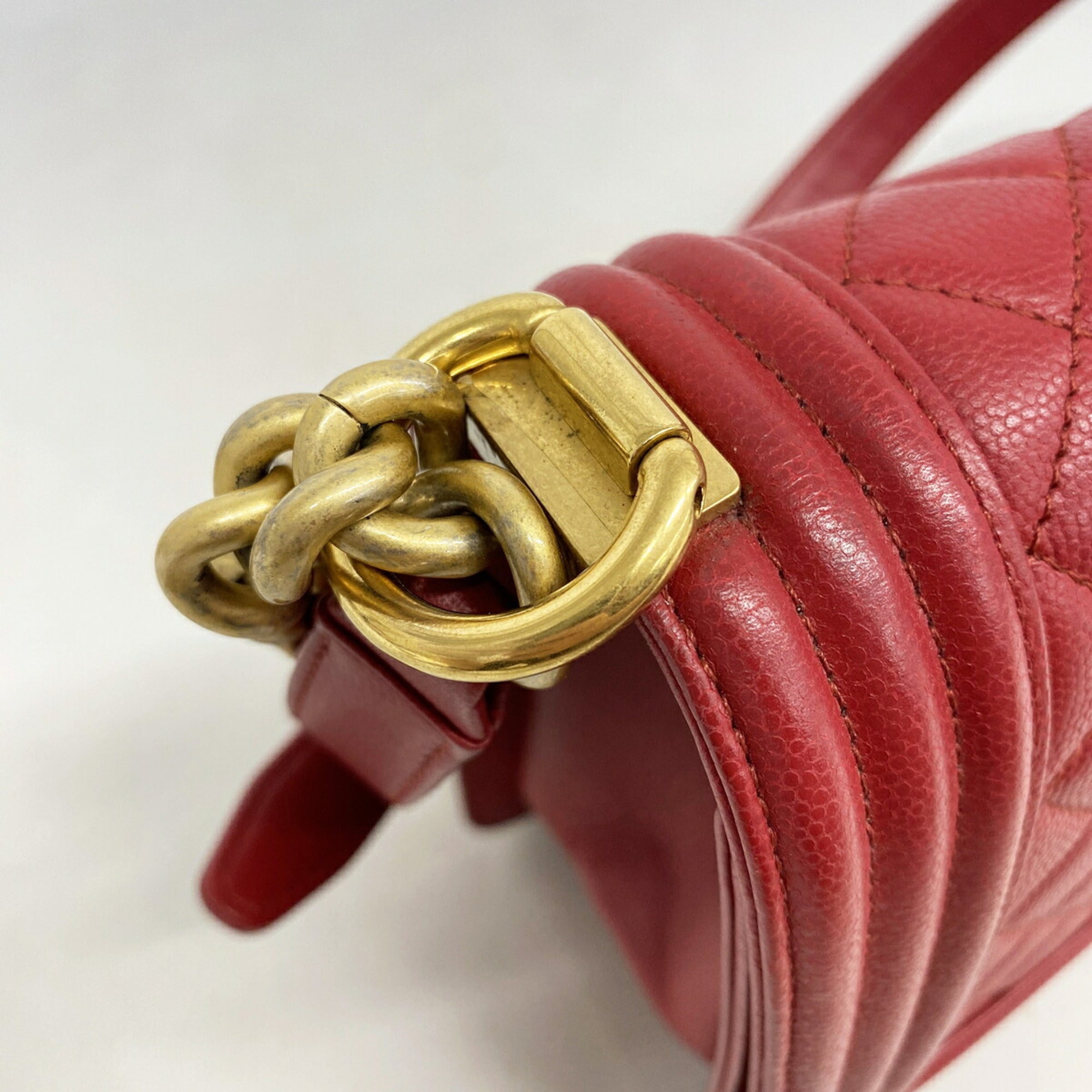 Chanel Red Color Grained Calfskin Shoulder Bag (Pre-Owned)