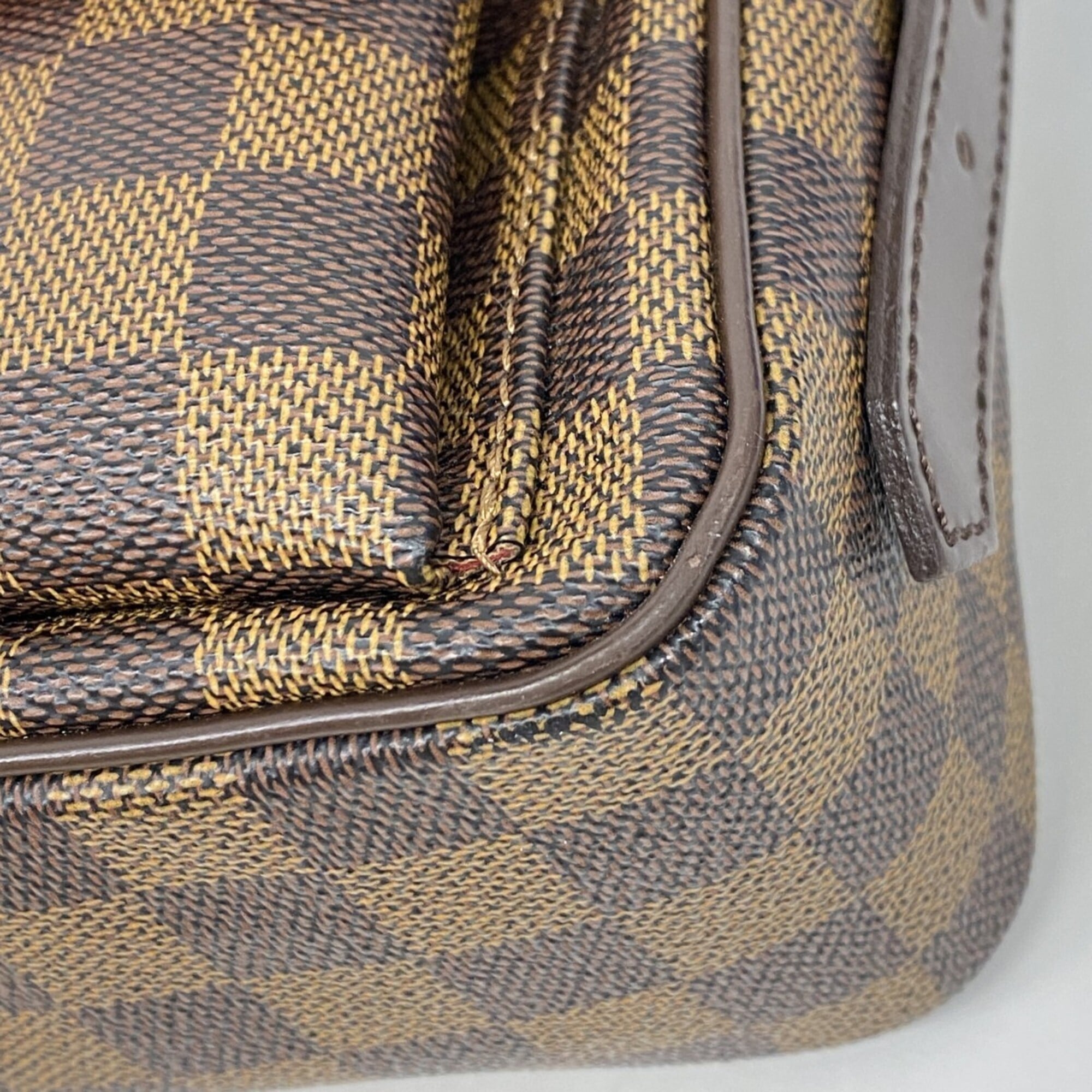 Louis Vuitton Ebene Shoulder Bag (Pre-Owned)