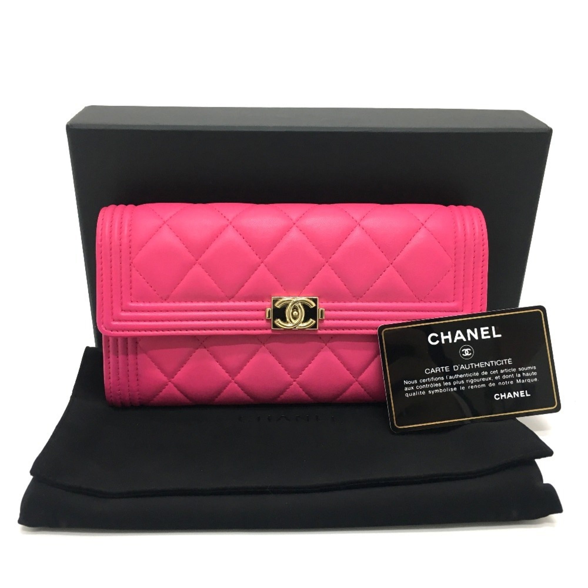 Chanel Matelasse Pink Leather Long Wallet (Bi-Fold) (Pre-Owned)