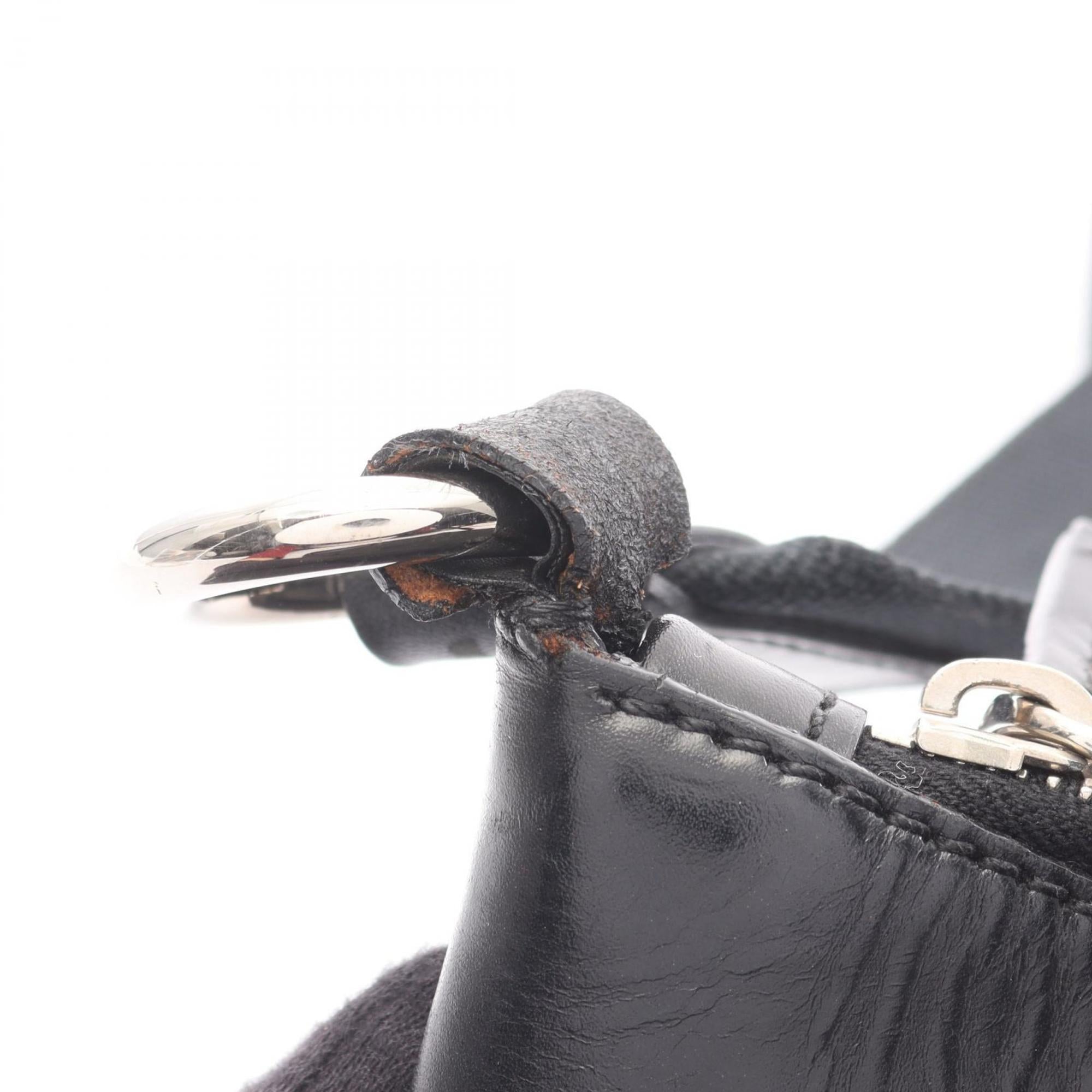 Prada Black Nylon Leather Shoulder Bag (Pre-Owned)