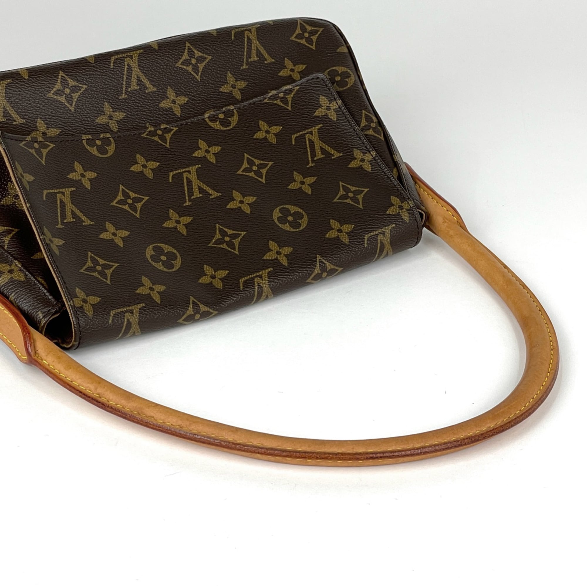 Louis Vuitton Brown Monogram Monogram Handbag (Pre-Owned)