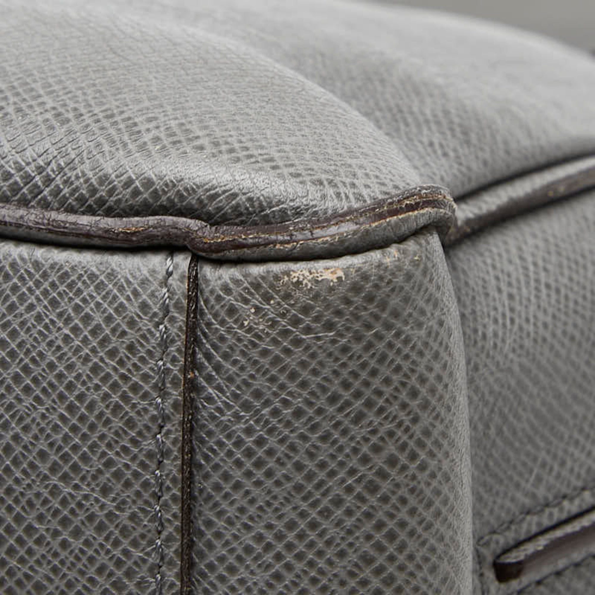 Louis Vuitton Glacier Gray Leather Shoulder Bag (Pre-Owned)