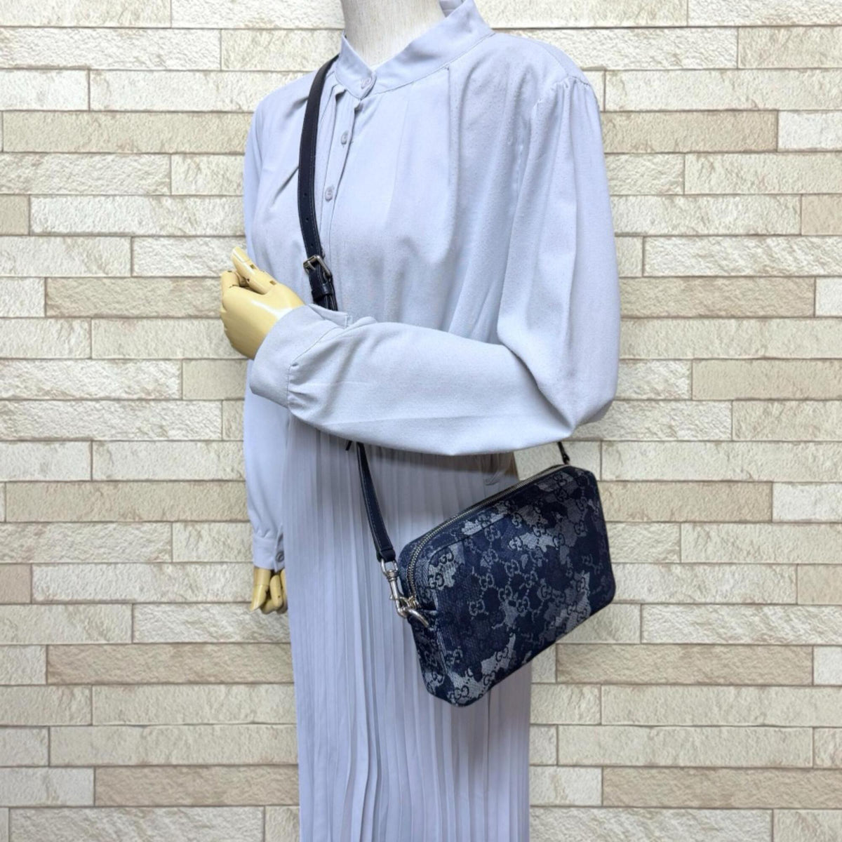 Gucci Navy Denim Leather Shoulder Bag (Pre-Owned)