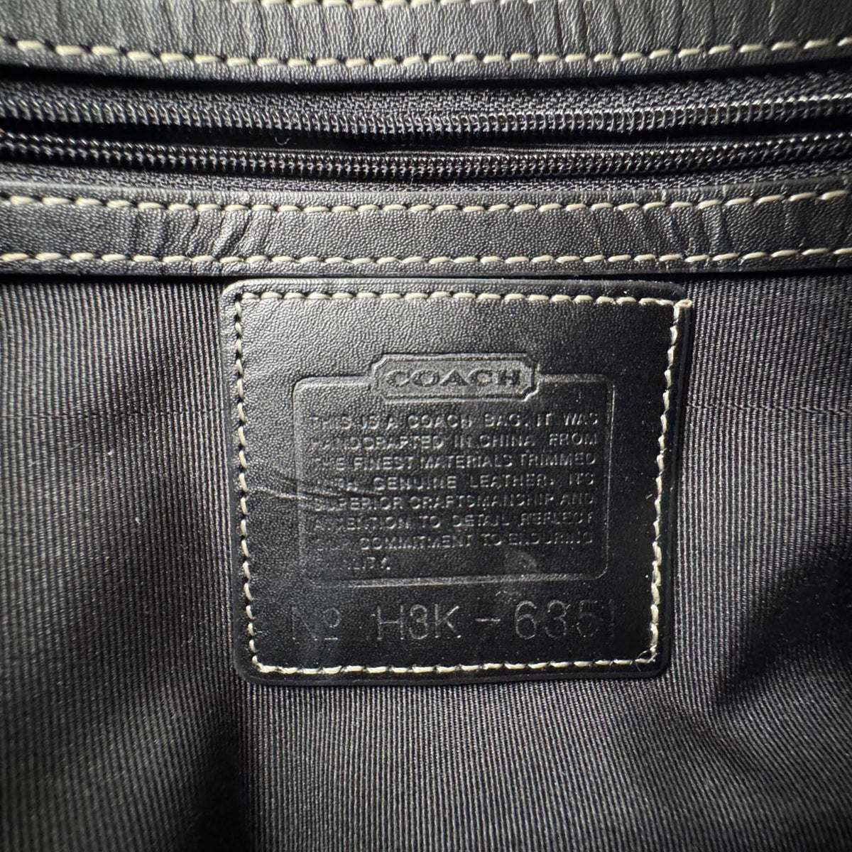 Coach Black Canvas Handbag Shoulder Bag (Pre-Owned)