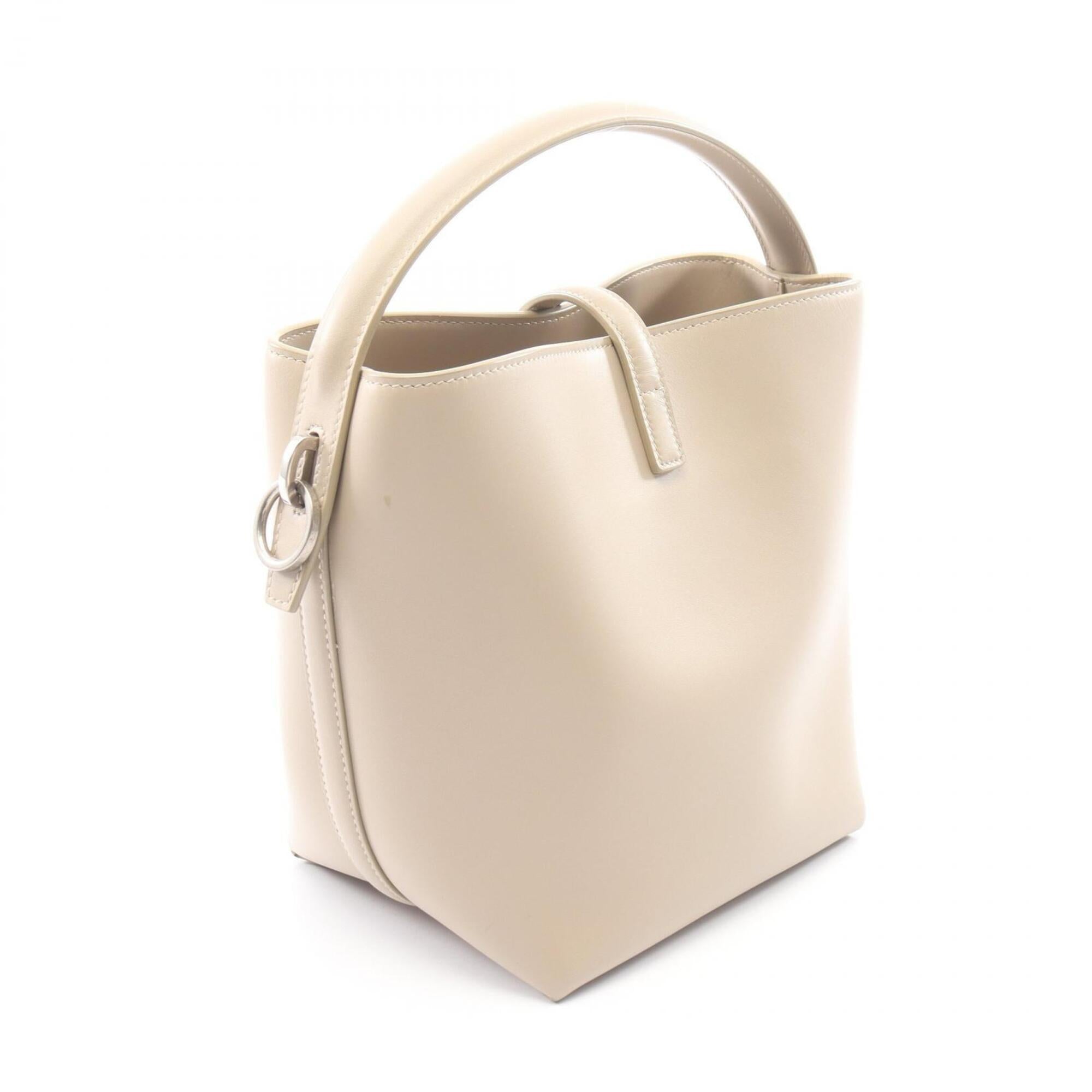 Yves Saint Laurent Beige Leather Handbag (Pre-Owned)