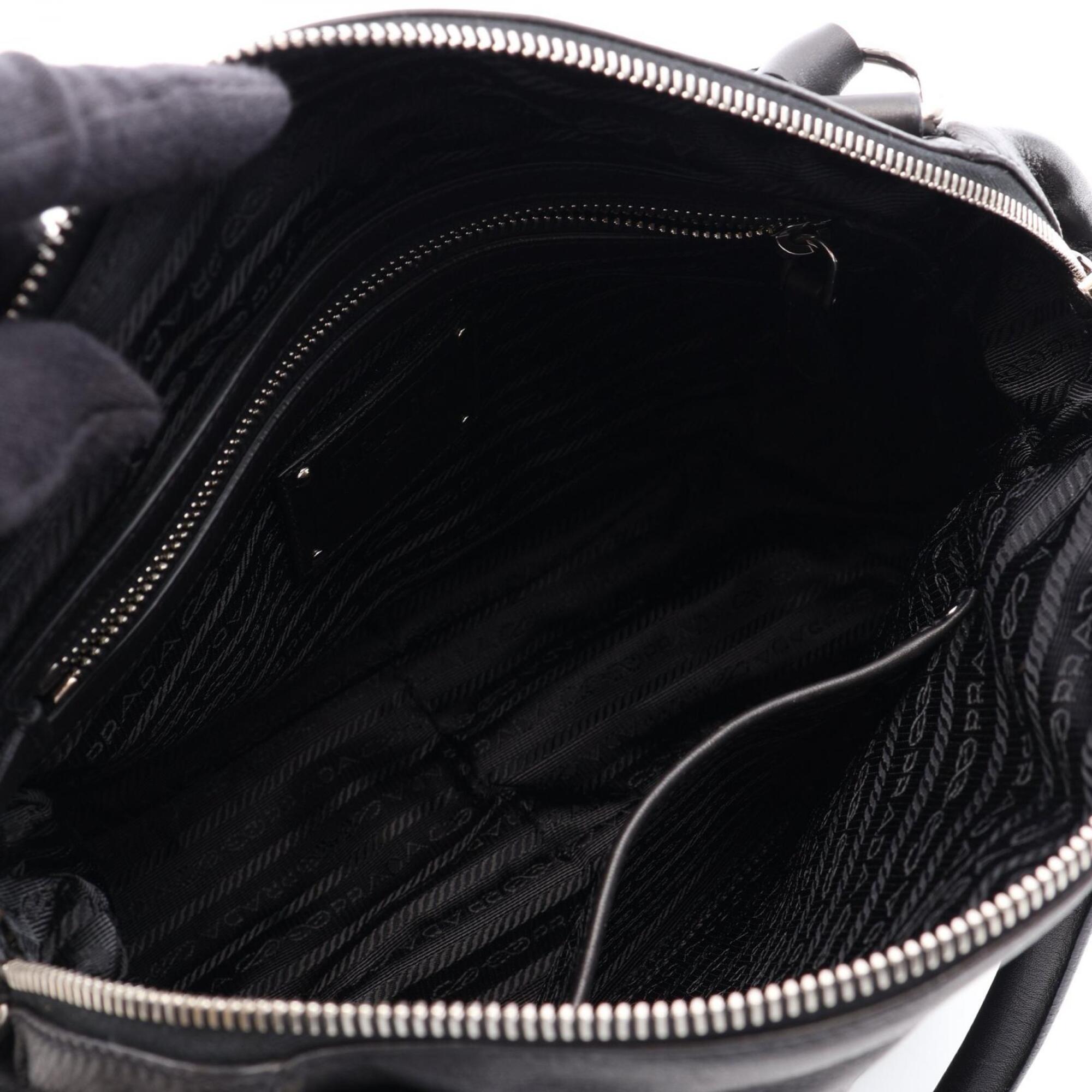 Prada Black Leather Handbag (Pre-Owned)
