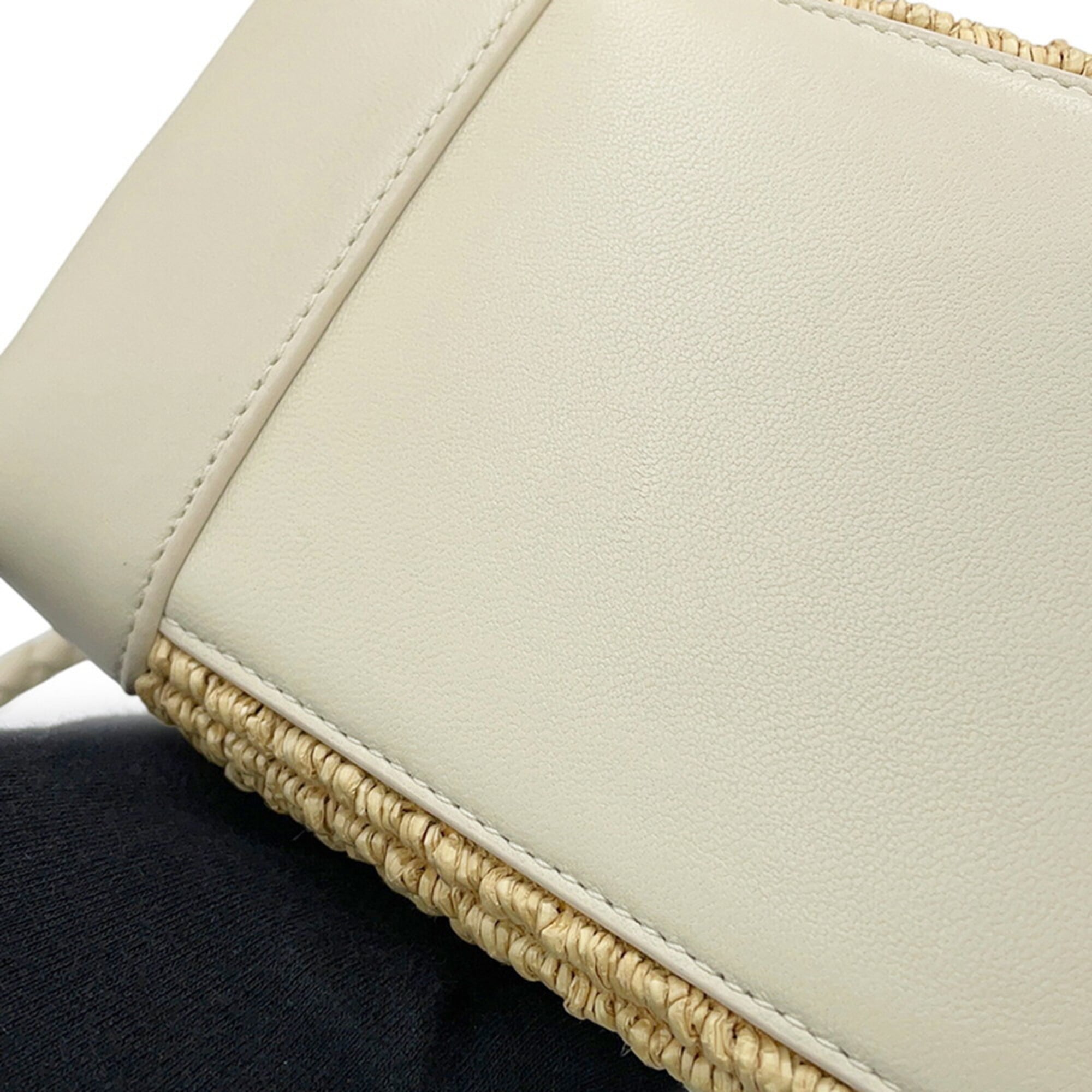 Bottega Veneta White Raffia Handbag Pouch (Pre-Owned)