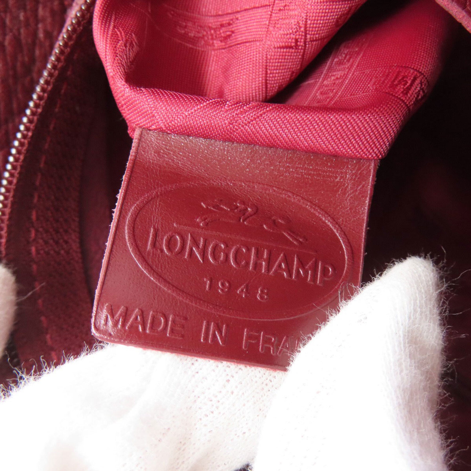Longchamp Red Color Leather Shoulder Bag (Pre-Owned)