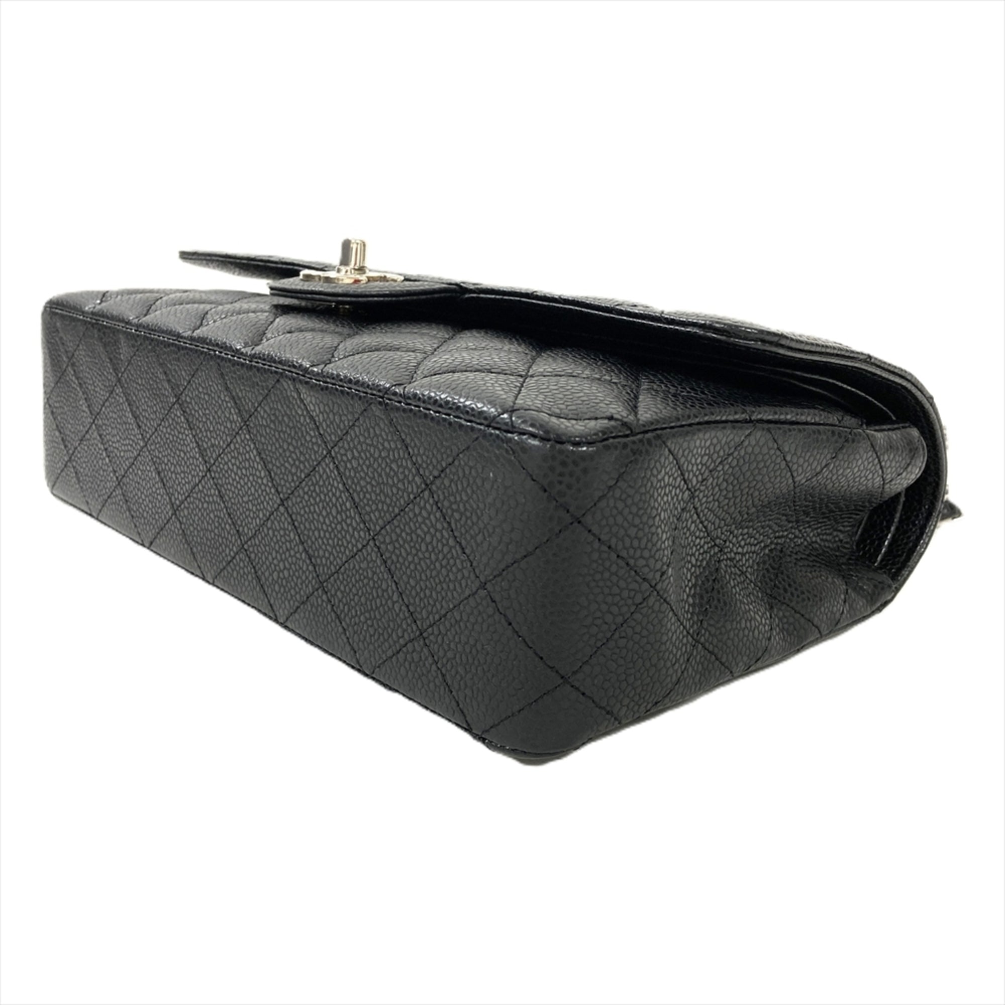 Chanel Matelasse Black Grained Calfskin Shoulder Bag (Pre-Owned)