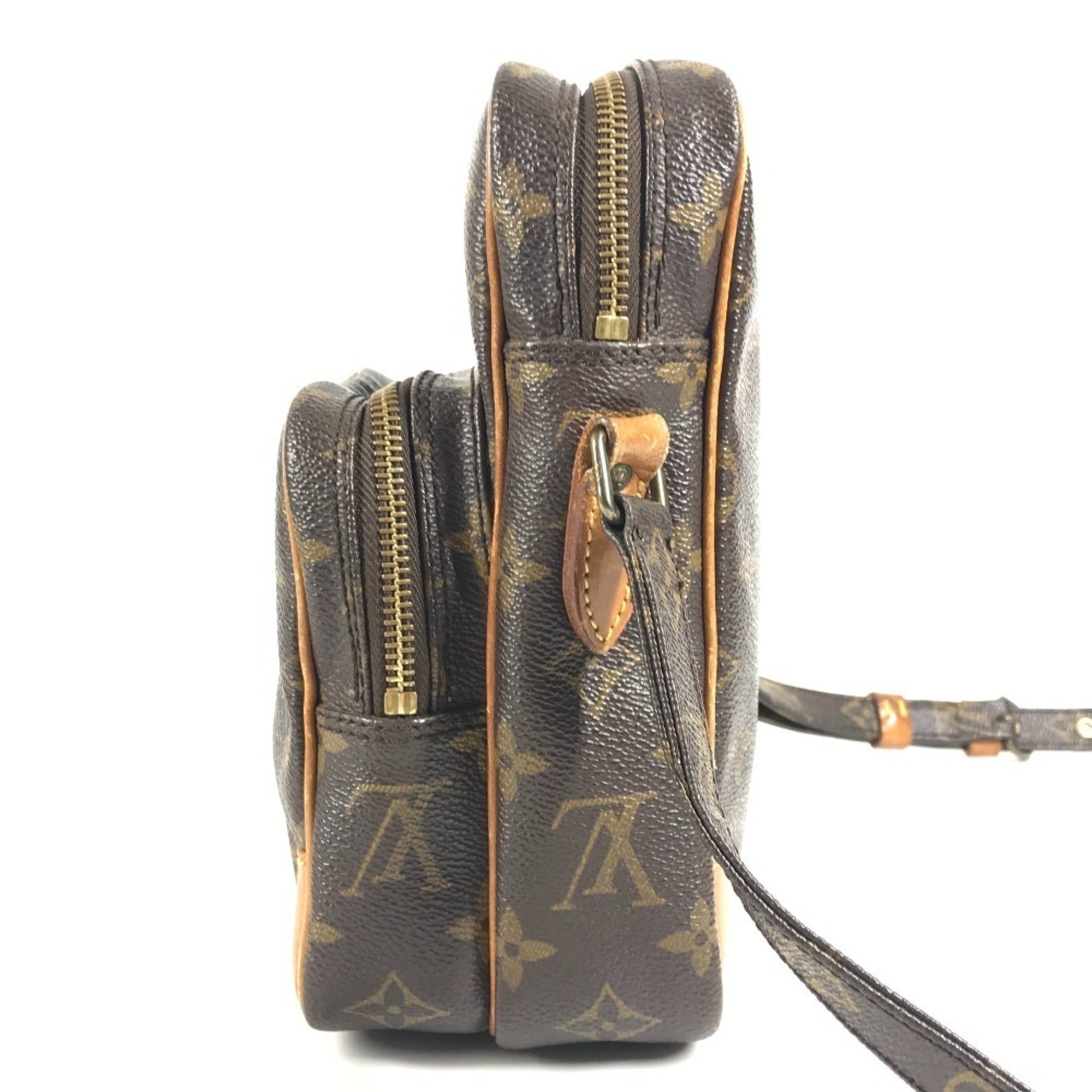 Louis Vuitton Brown Monogram Canvas Pochette Shoulder Bag (Pre-Owned)