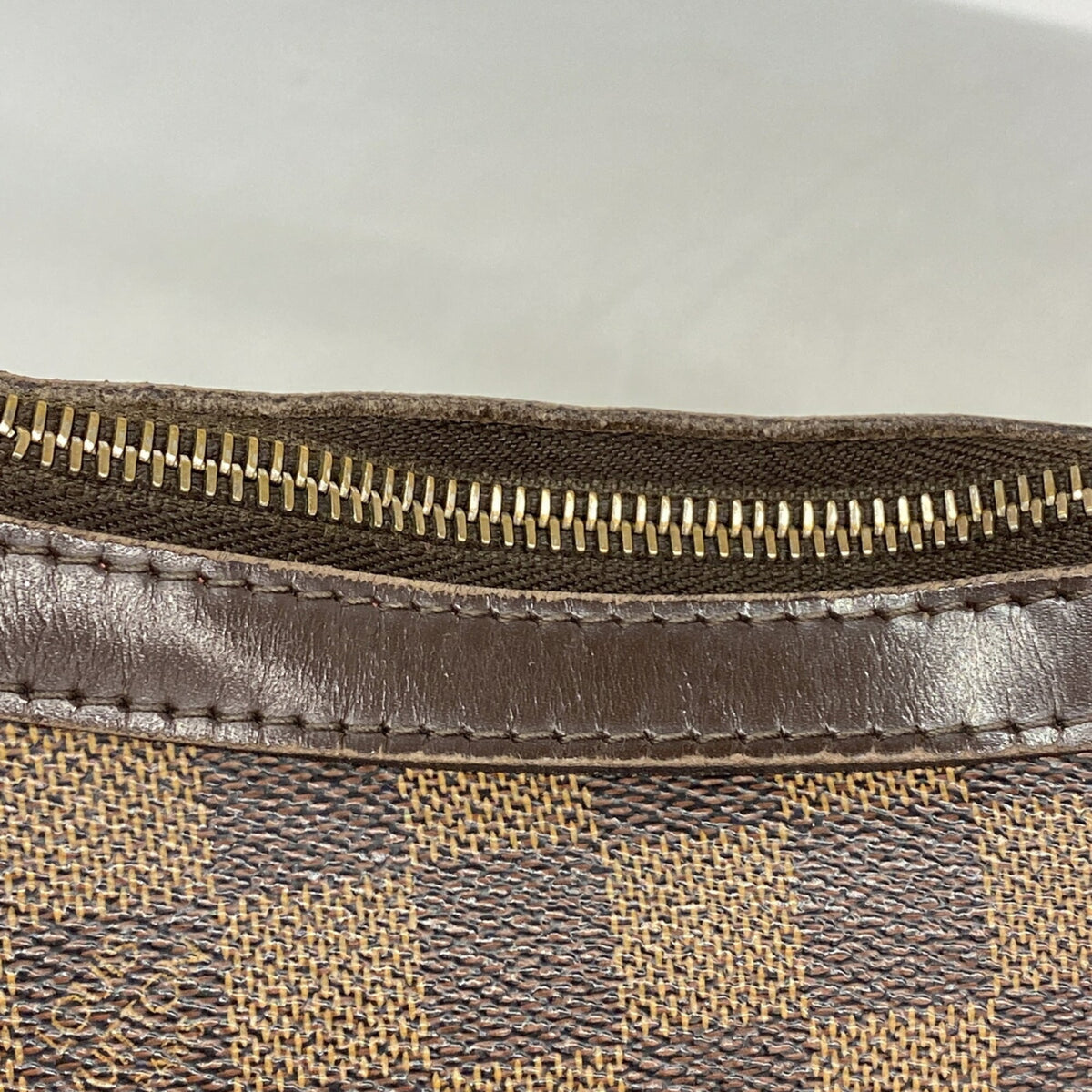 Louis Vuitton Ebene Shoulder Bag (Pre-Owned)