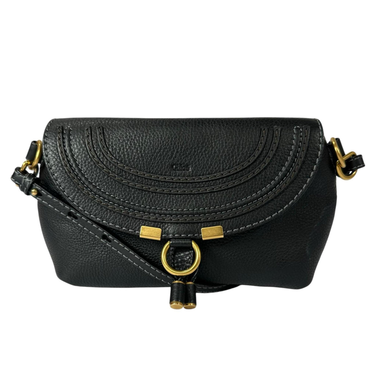 Chloé Black Leather Shoulder Bag (Pre-Owned)