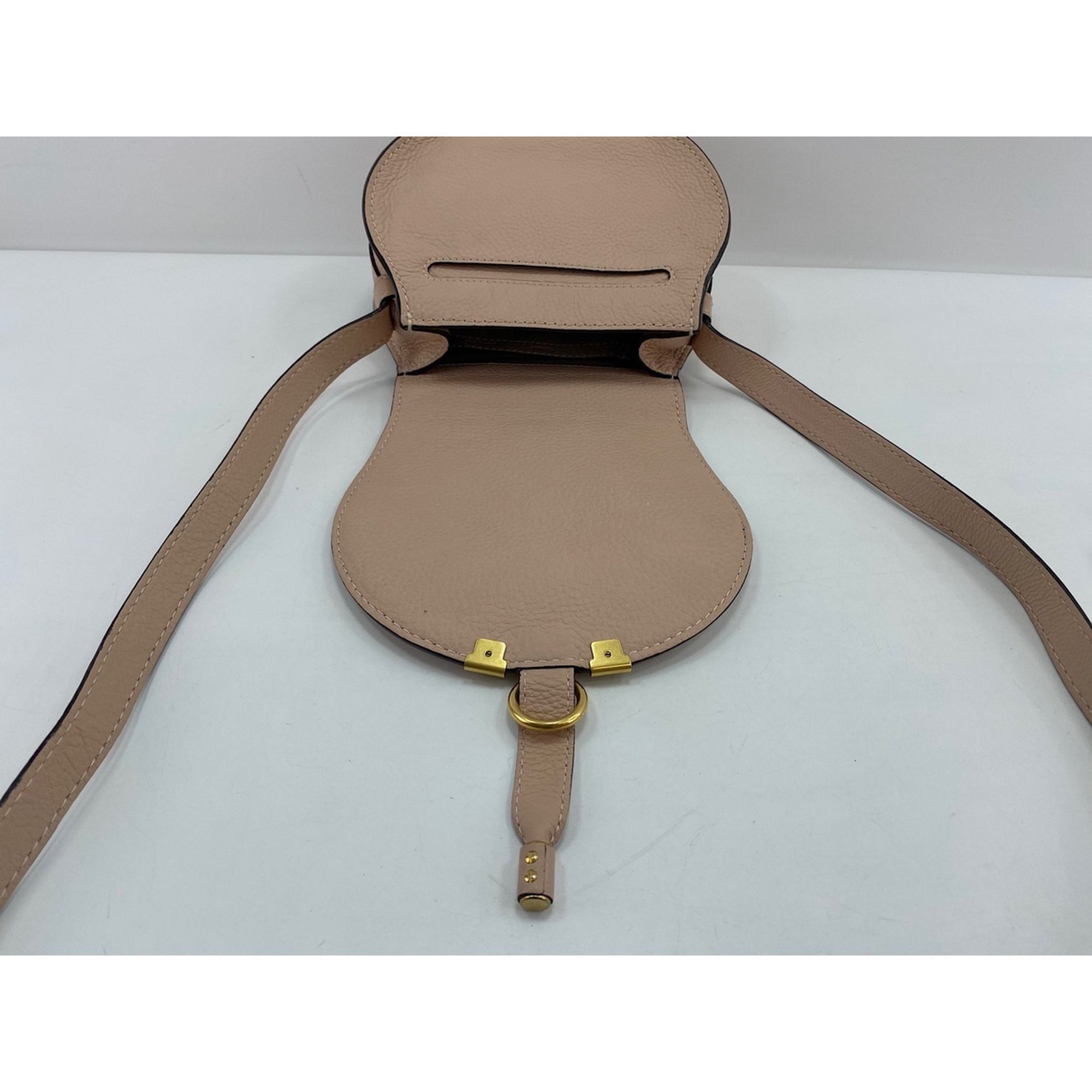 Chloé Pink Shoulder Bag (Pre-Owned)