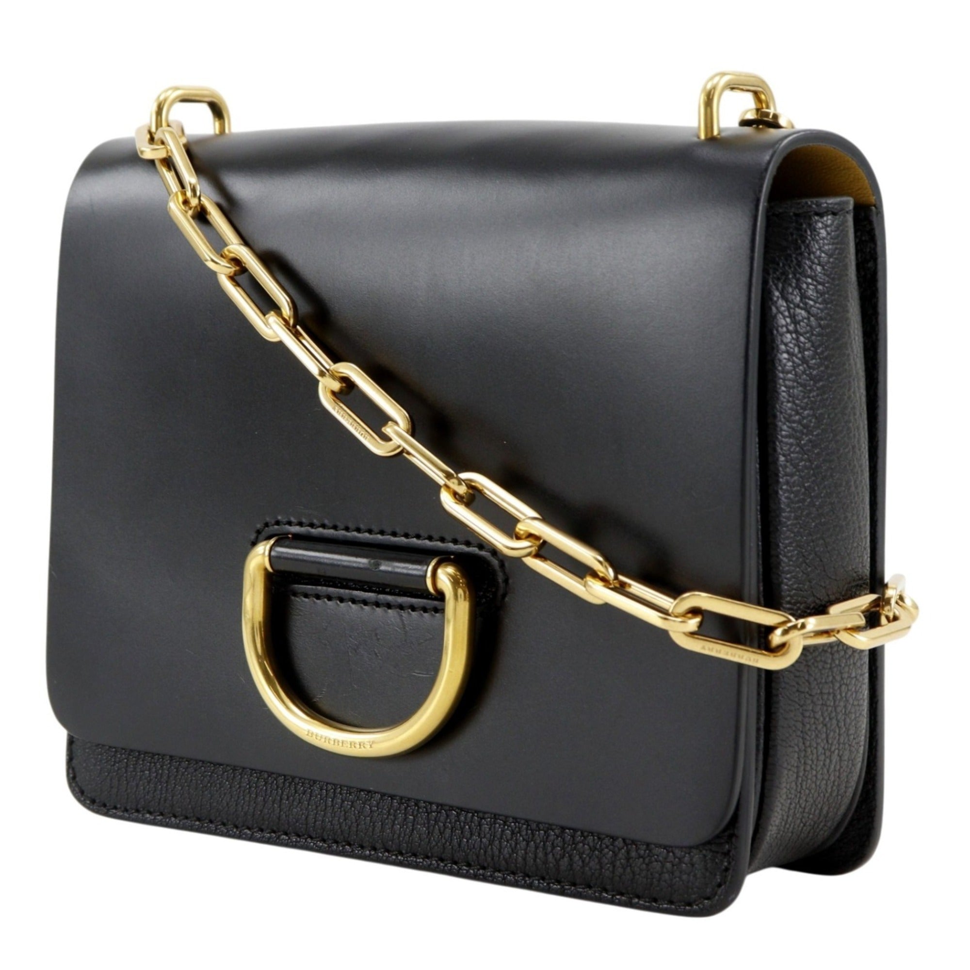 Burberry Black Leather Shoulder Bag (Pre-Owned)