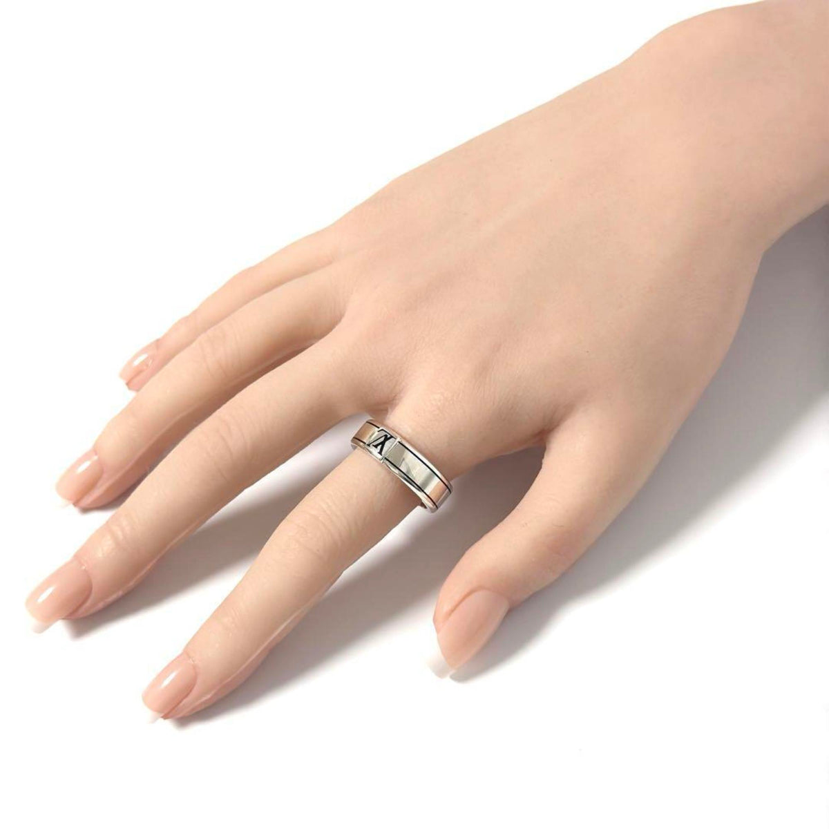 Louis Vuitton Silver Silver 925 Band Ring (Pre-Owned)