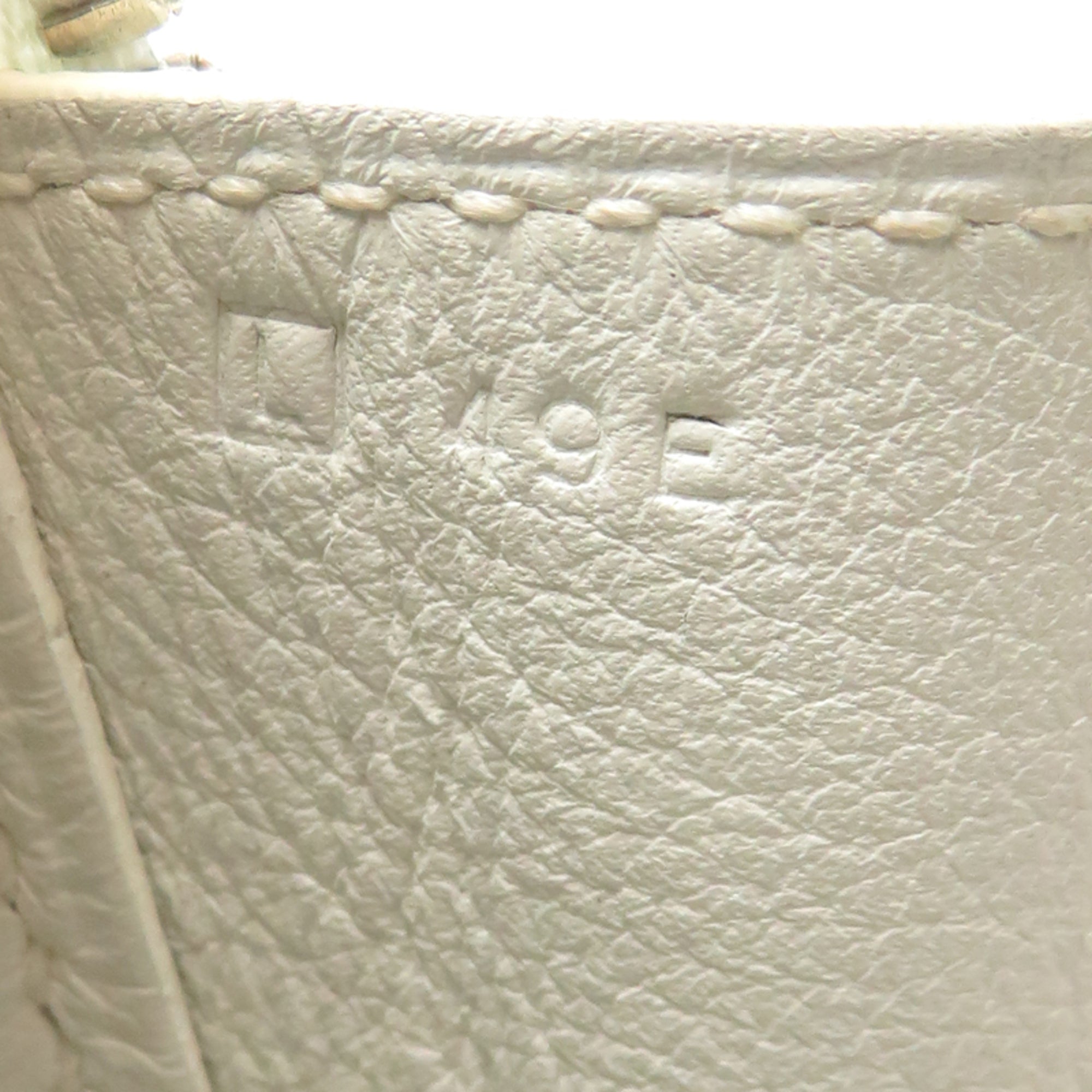 Hermes White Swift Leather Boston Bag (Pre-Owned)