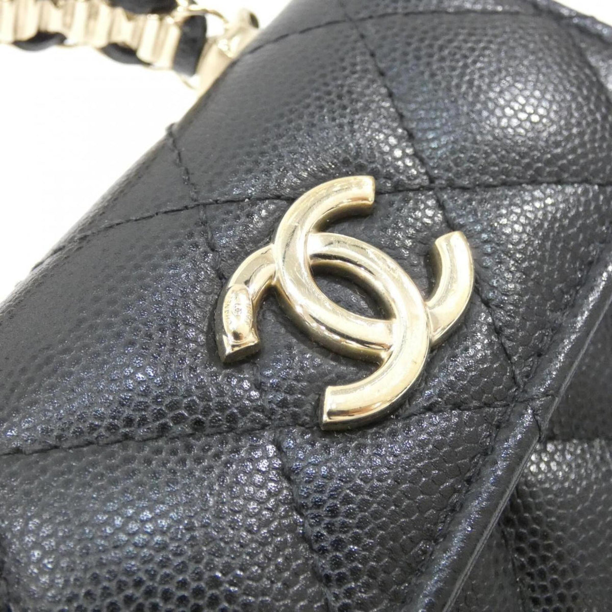 Chanel Black Grained Calfskin Handbag Shoulder Bag (Pre-Owned)
