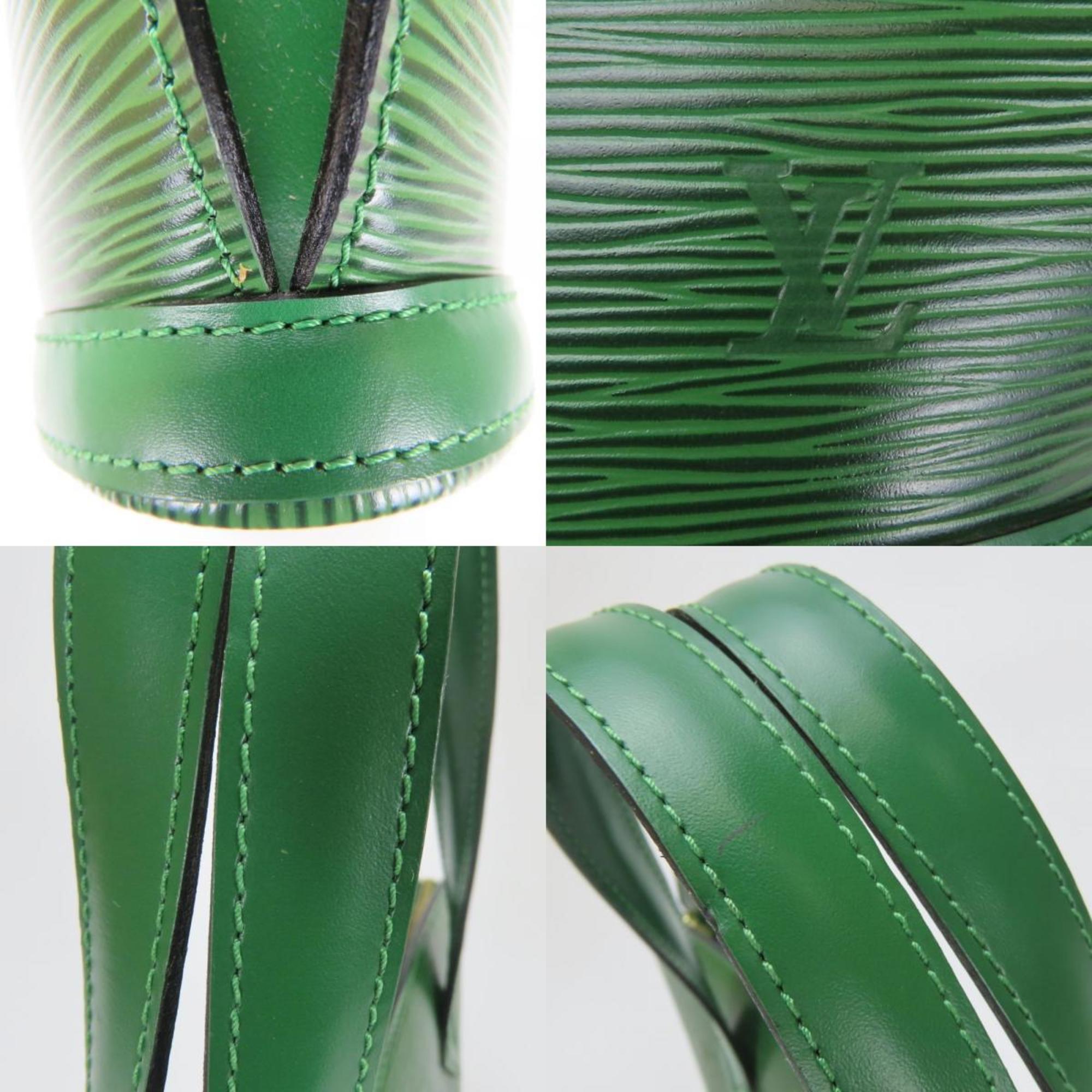 Louis Vuitton Borneo Green Epi Leather Handbag (Pre-Owned)