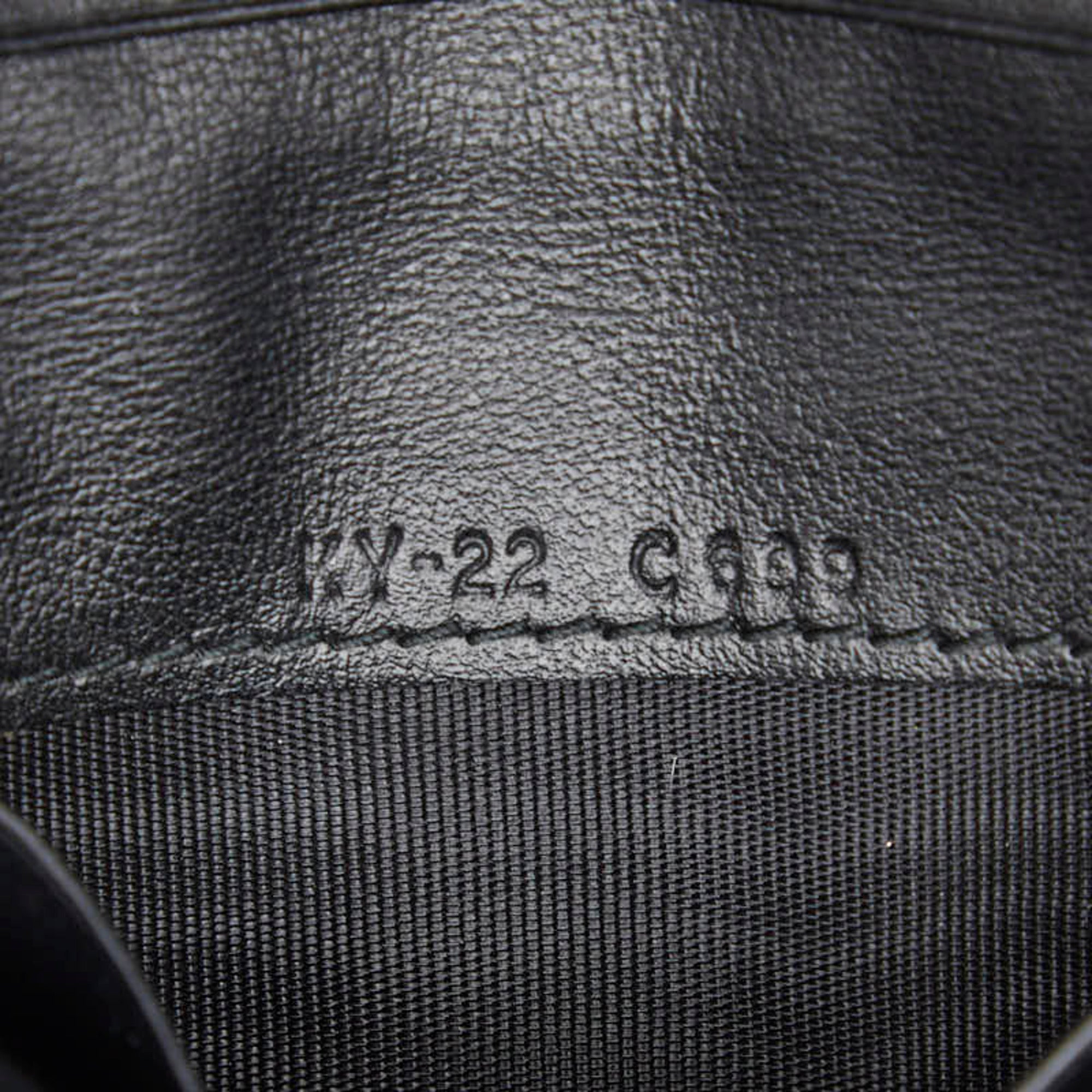 Salvatore Ferragamo Black Leather Wallet (Bi-Fold) (Pre-Owned)