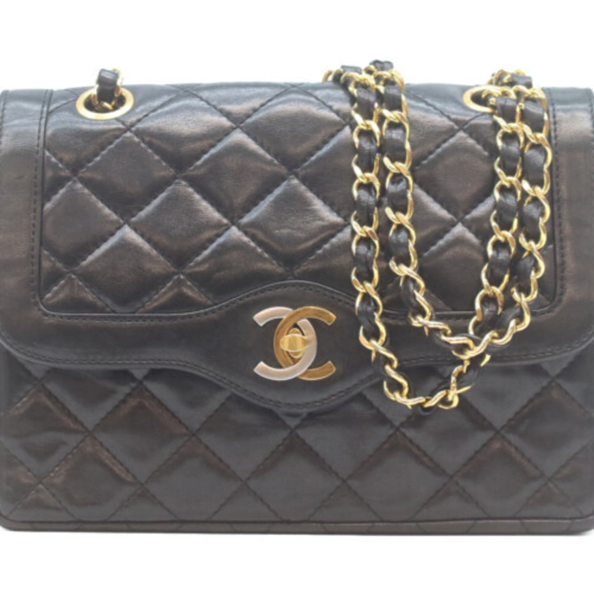 Chanel Black Leather Shoulder Bag (Pre-Owned)