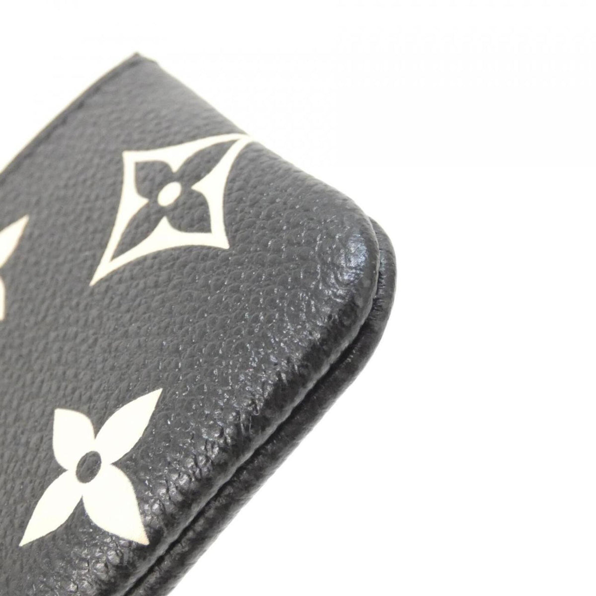 Louis Vuitton Beige Black Leather Coin Purse/Coin Case (Pre-Owned)