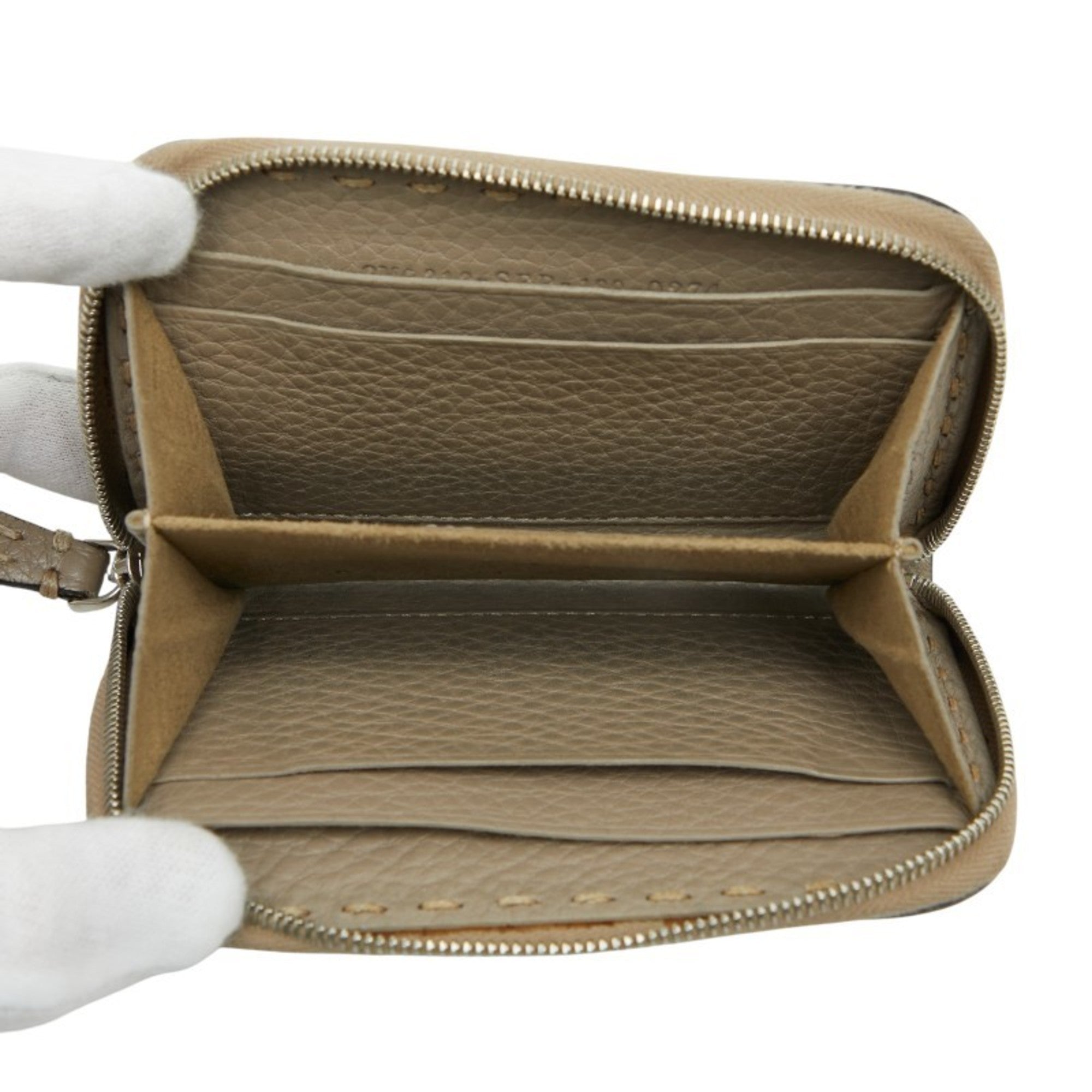 Fendi Grayish Leather Coin Purse/Coin Case (Pre-Owned)
