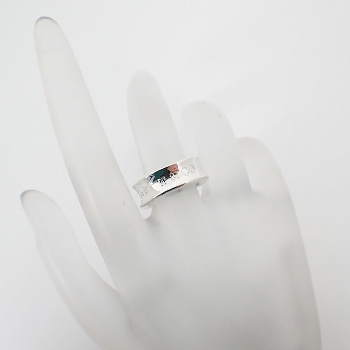 Tiffany Silver Sterling Silver 925 Band Ring (Pre-Owned)