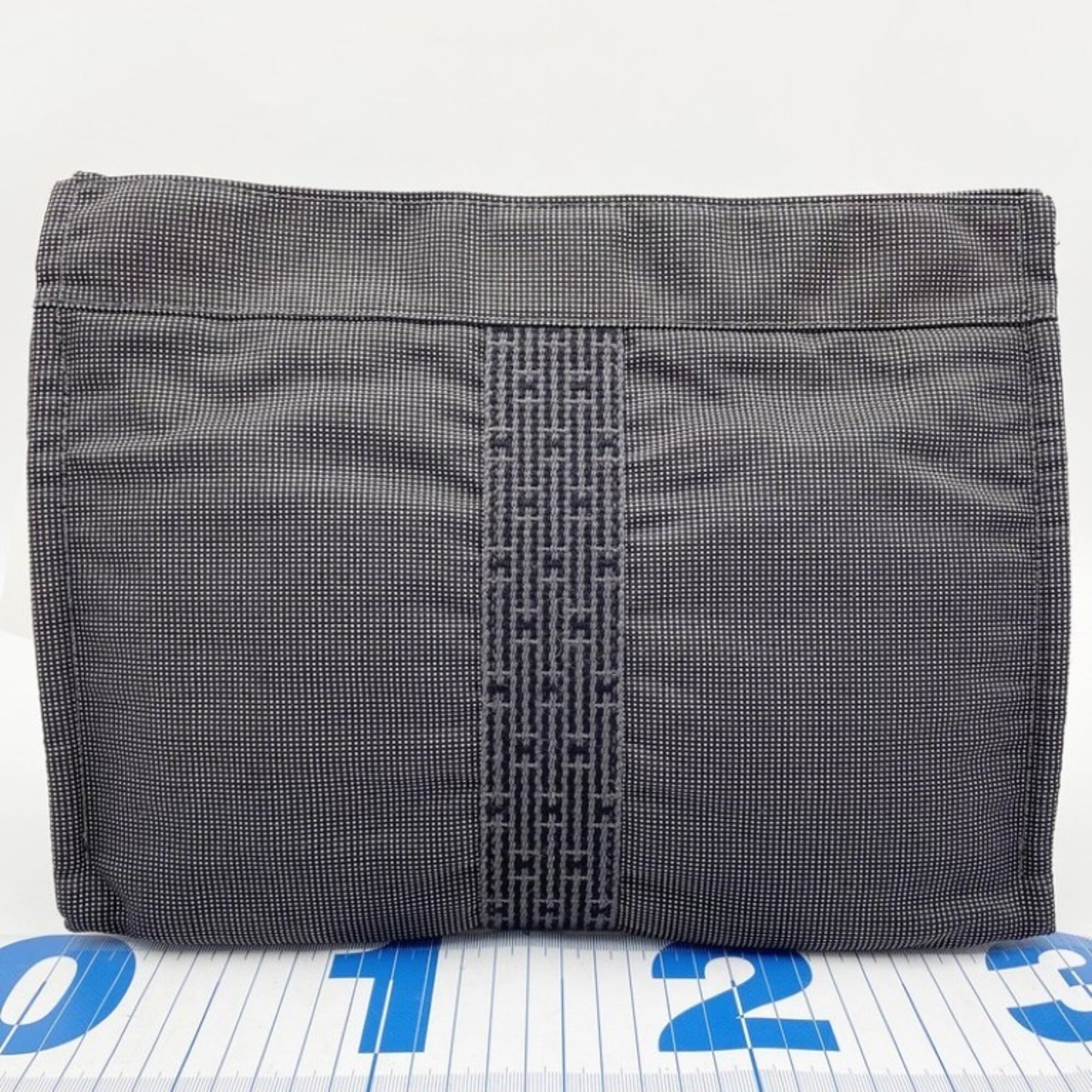 Hermes Gray Canvas Clutch Bag Handbag (Pre-Owned)