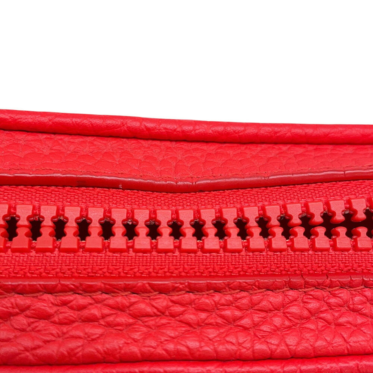 Louis Vuitton Monogram Red Color Monogram Handbag Pochette (Pre-Owned)