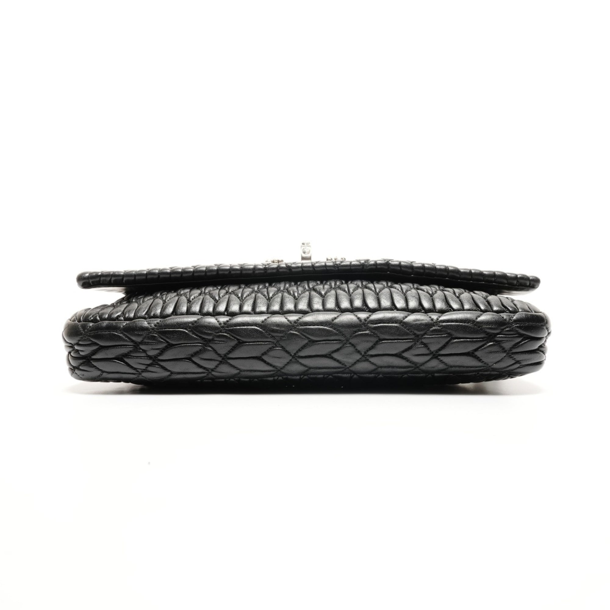 Miu Miu Black Leather Shoulder Bag (Pre-Owned)