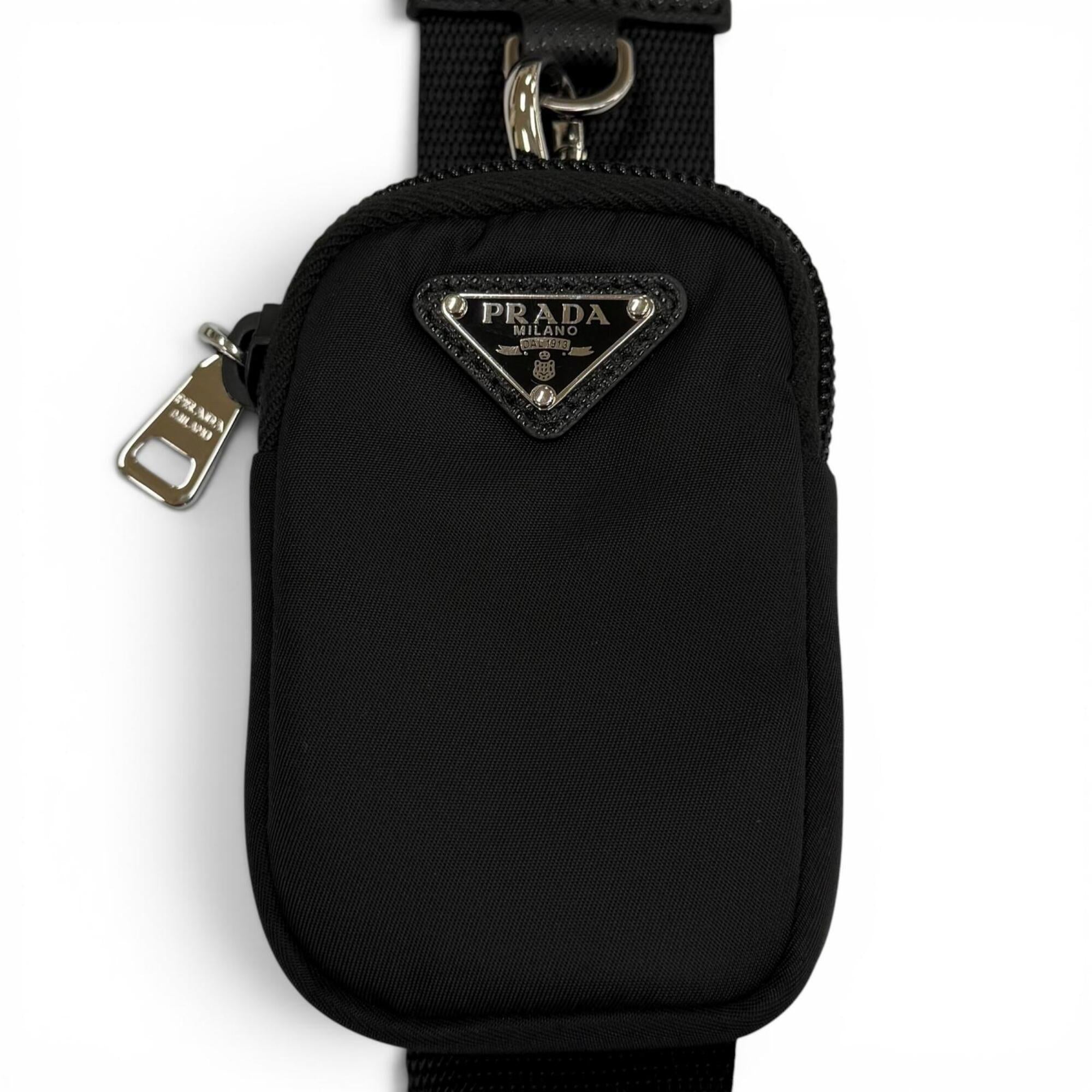 Prada Black Nylon Shoulder Bag (Pre-Owned)