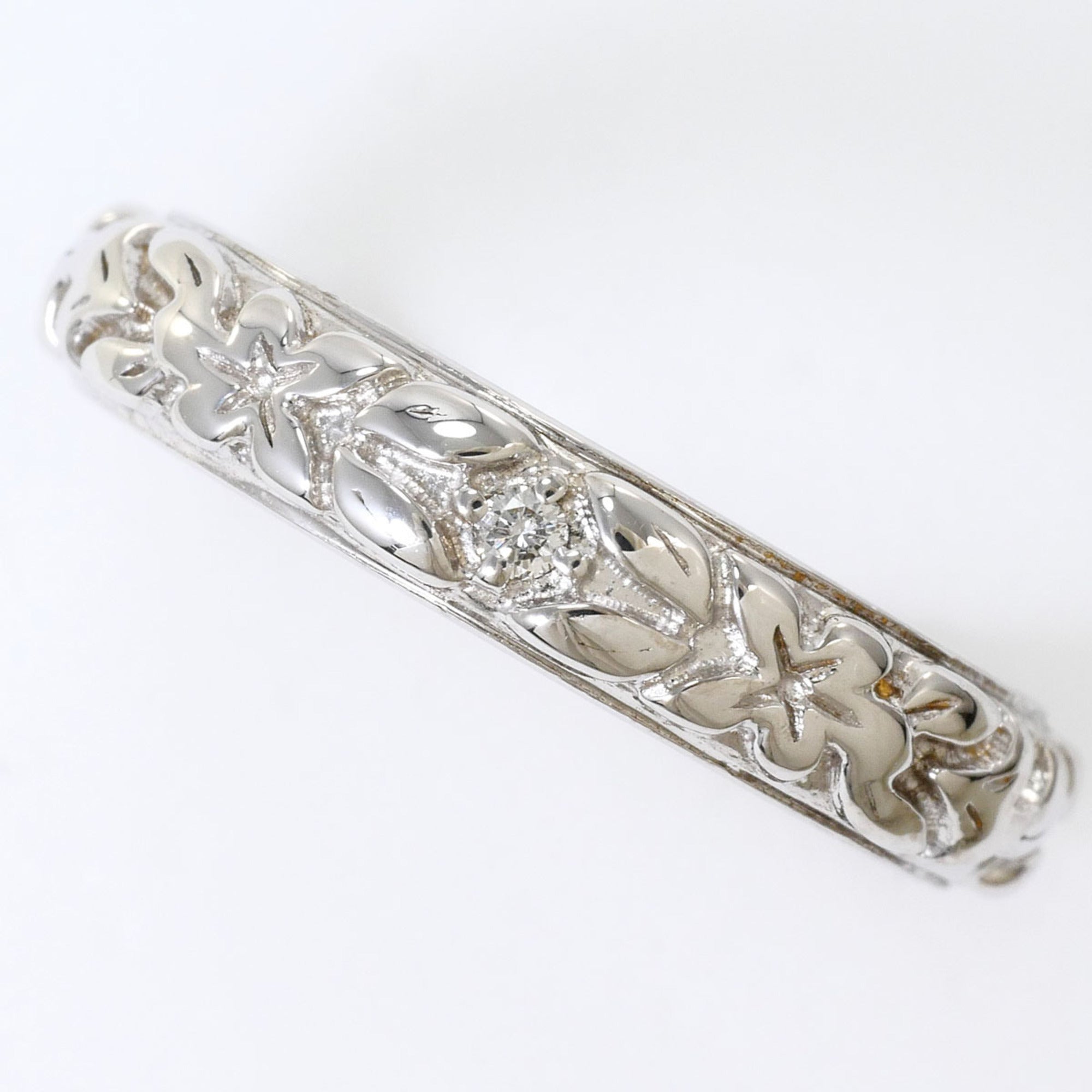 Unbranded White Gold White Gold (18K) Band Ring (Pre-Owned)