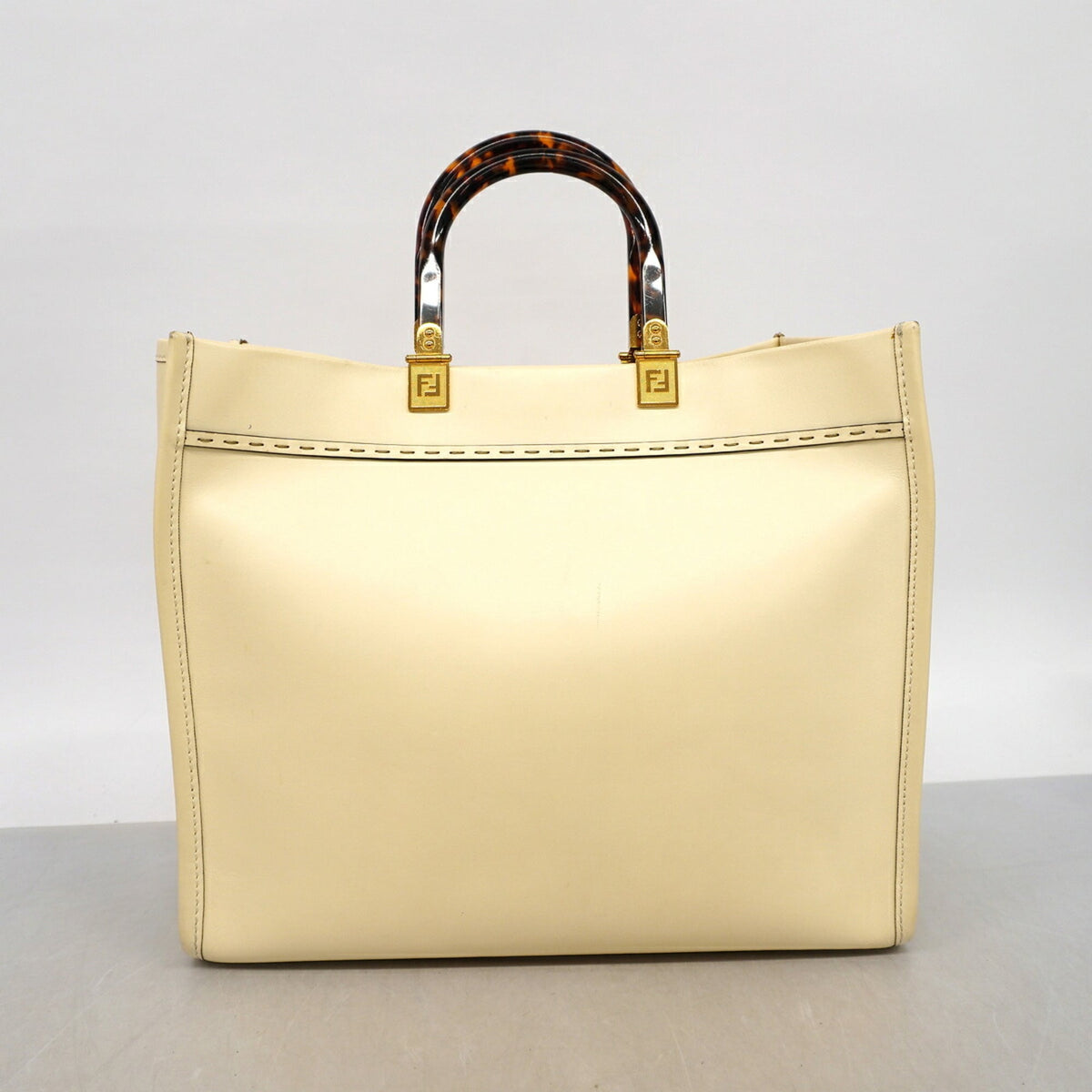 Fendi Ivory Leather Tote Bag (Pre-Owned)