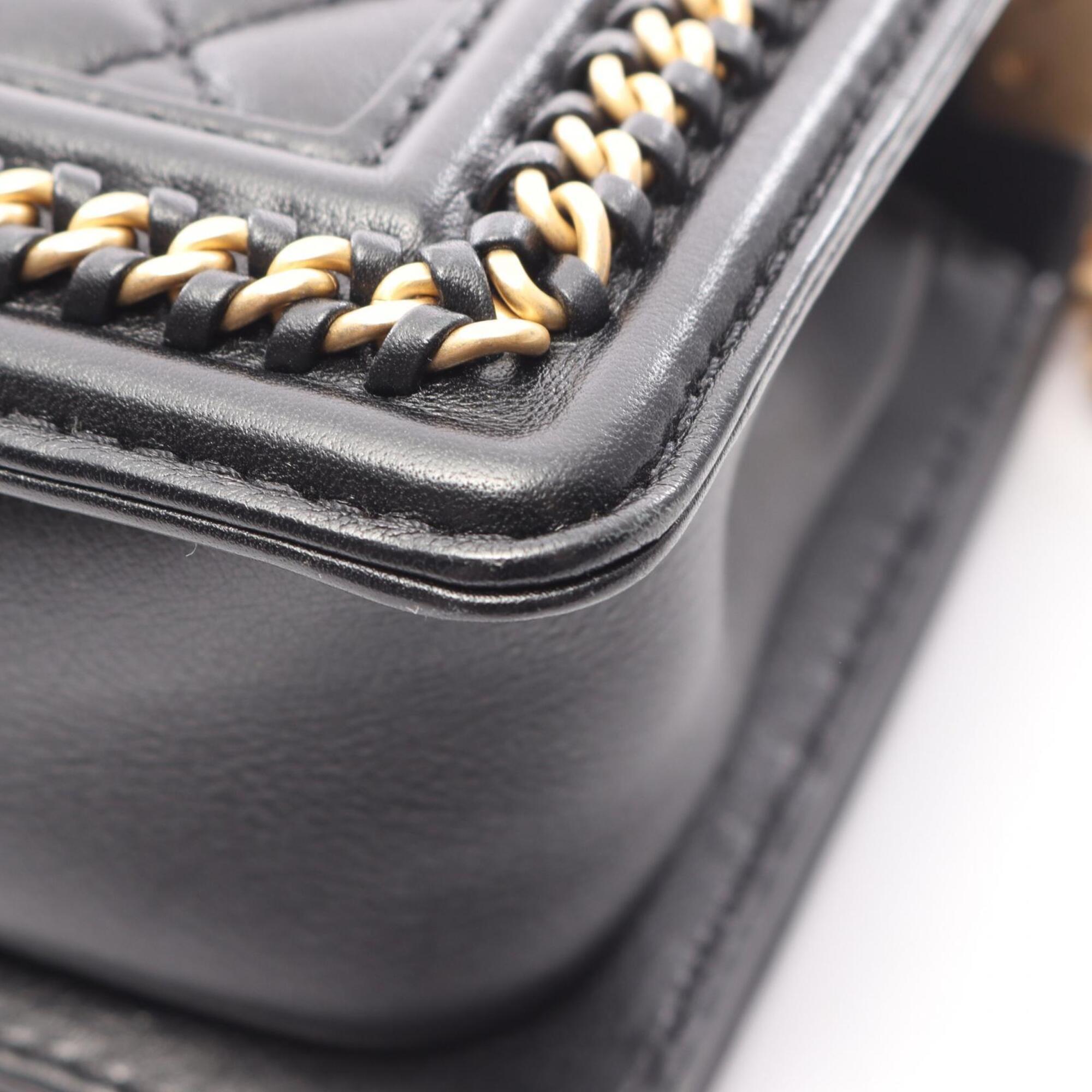 Chanel Black Leather Handbag Shoulder Bag (Pre-Owned)