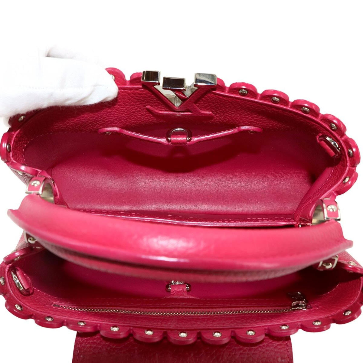 Louis Vuitton Wine Leather Handbag (Pre-Owned)