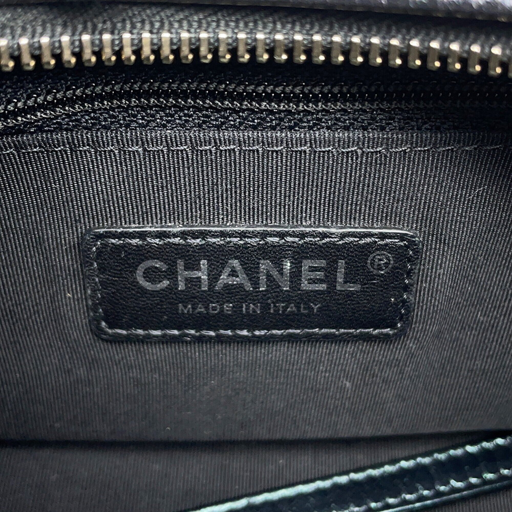 Chanel Metallic Purple Leather Handbag Shoulder Bag (Pre-Owned)