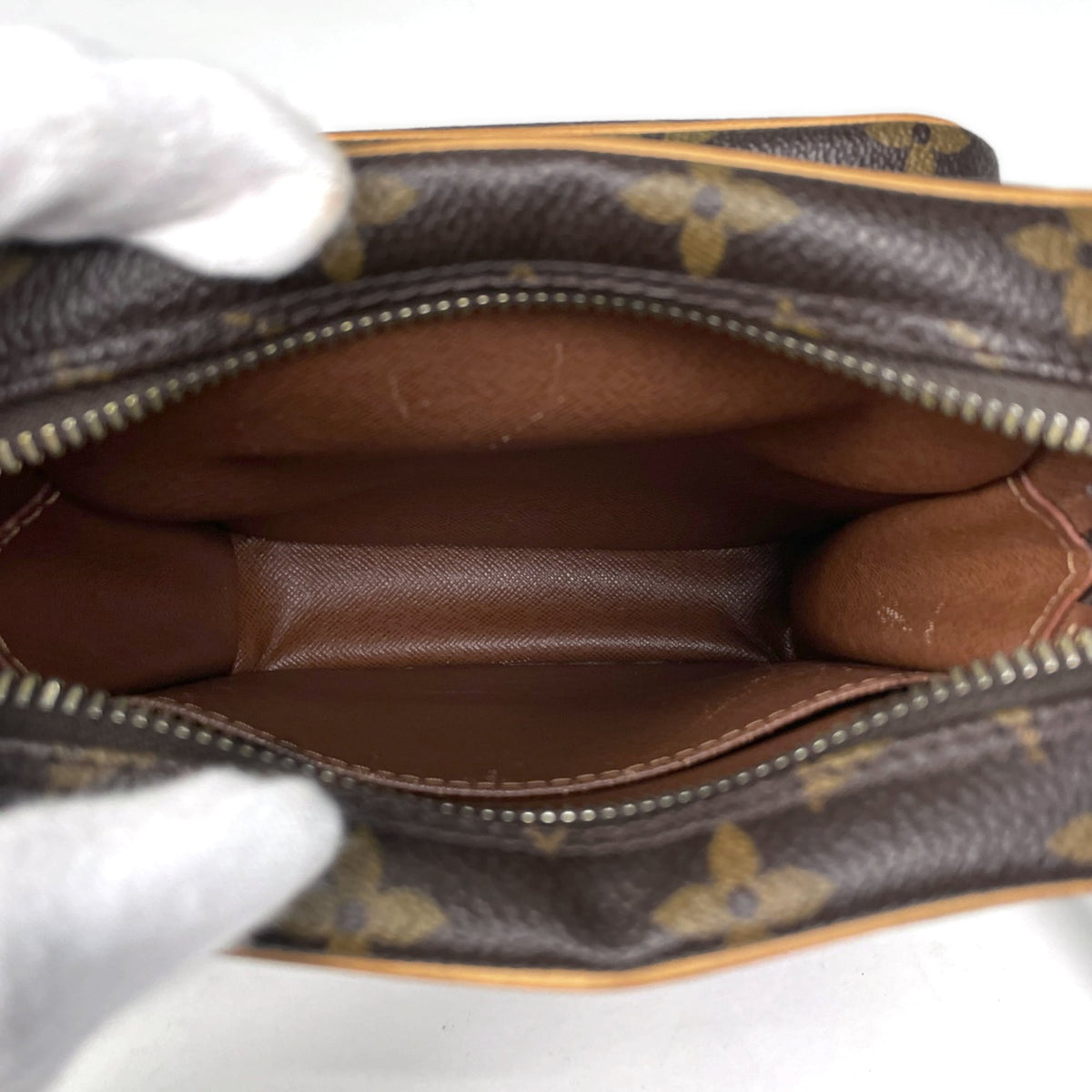 Louis Vuitton Monogram Brown Monogram Shoulder Bag (Pre-Owned)