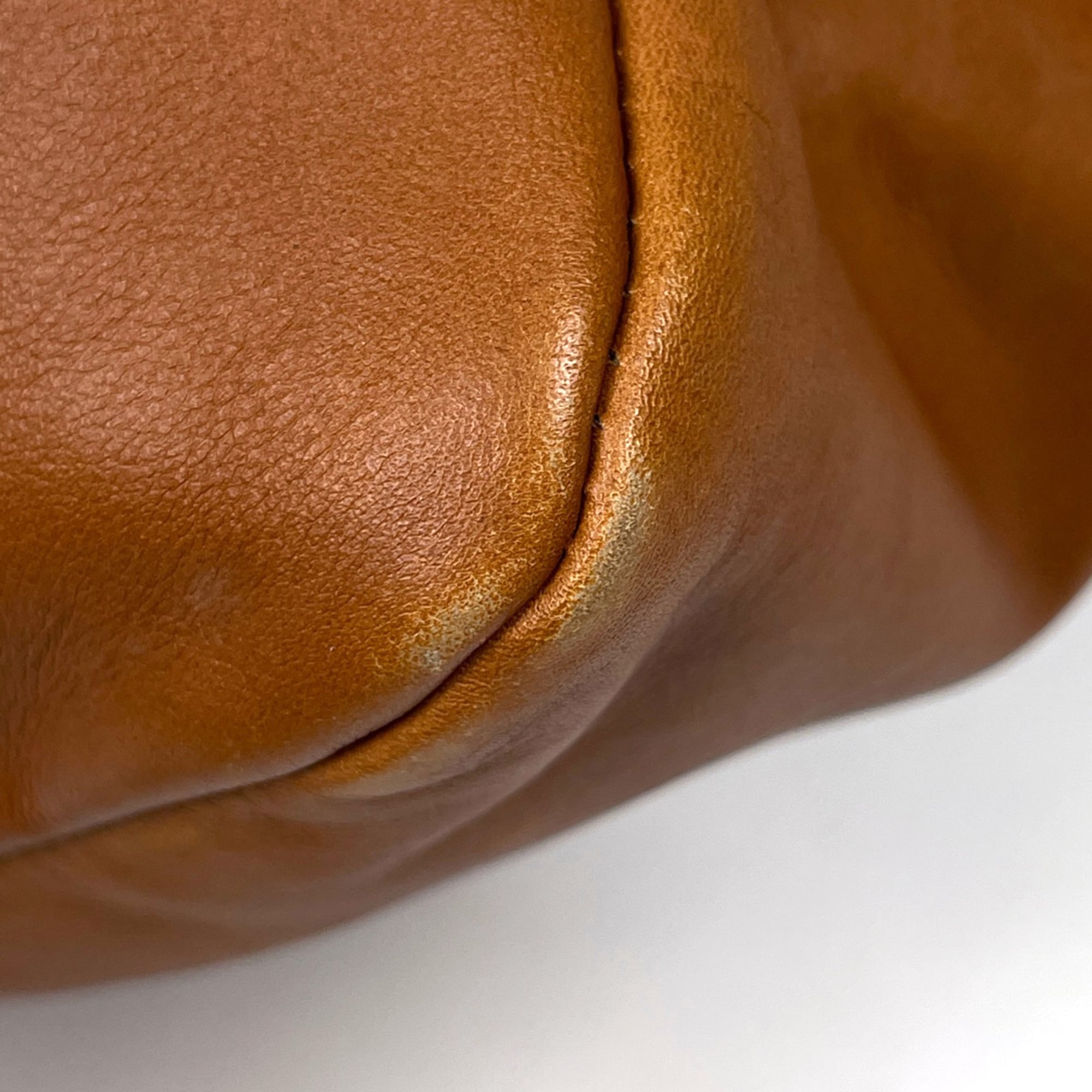 Gucci Brown Leather Shoulder Bag (Pre-Owned)