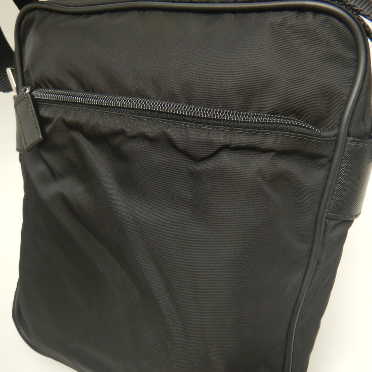 Prada Nero Nylon Shoulder Bag (Pre-Owned)