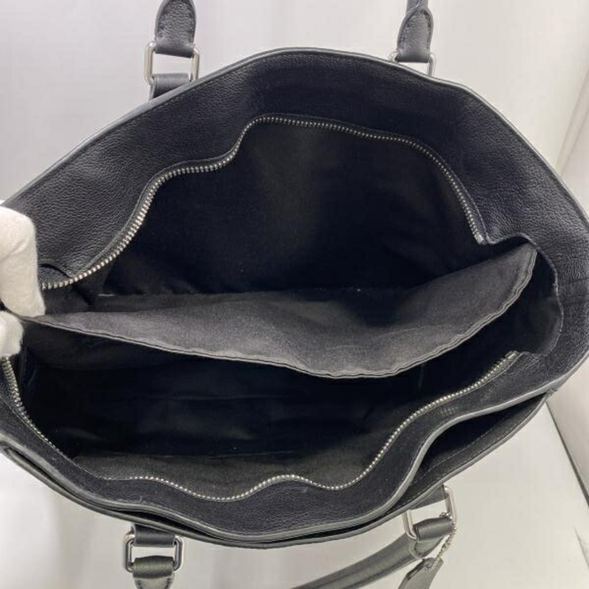 Coach Black Leather Tote Bag (Pre-Owned)
