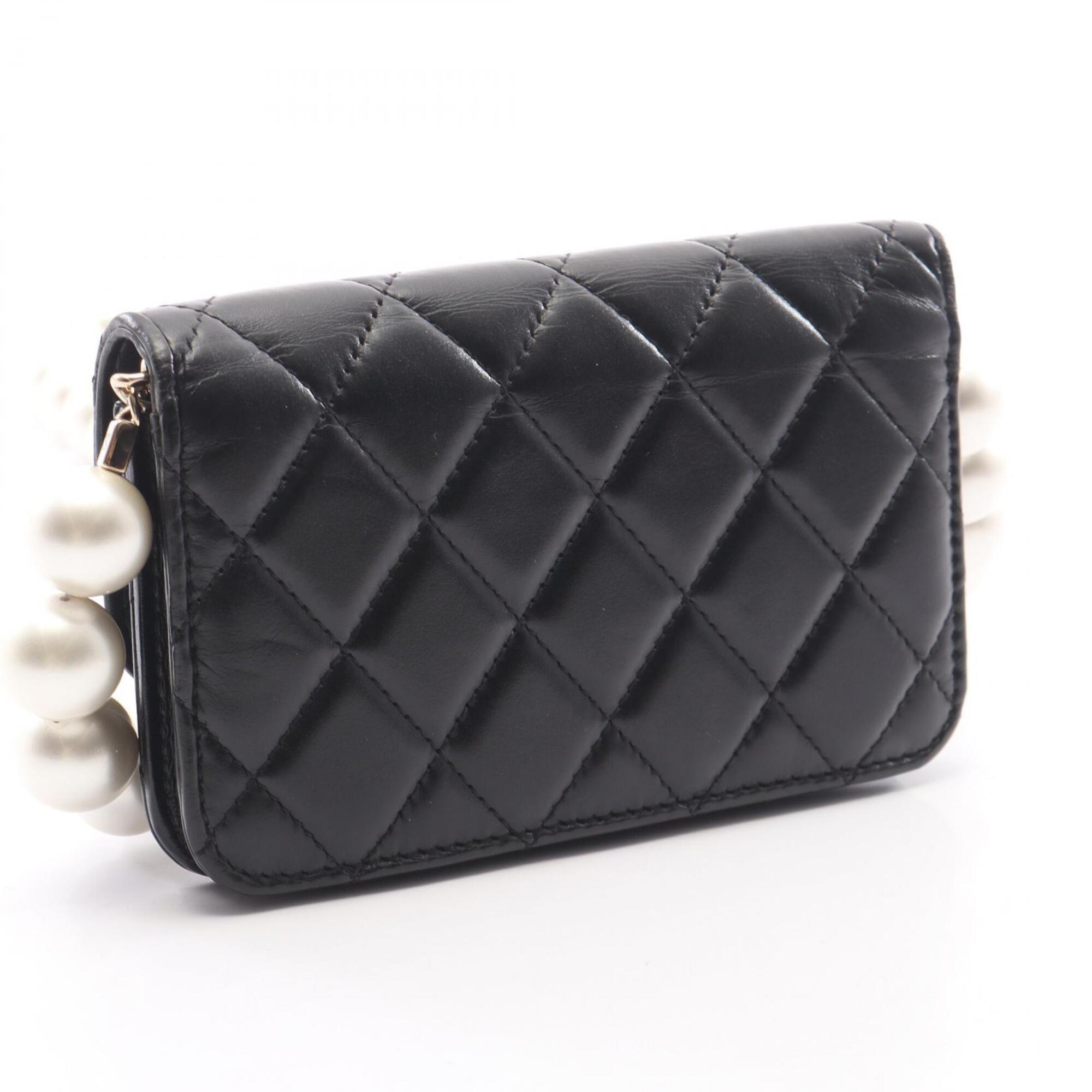 Chanel Black Leather Handbag Shoulder Bag (Pre-Owned)