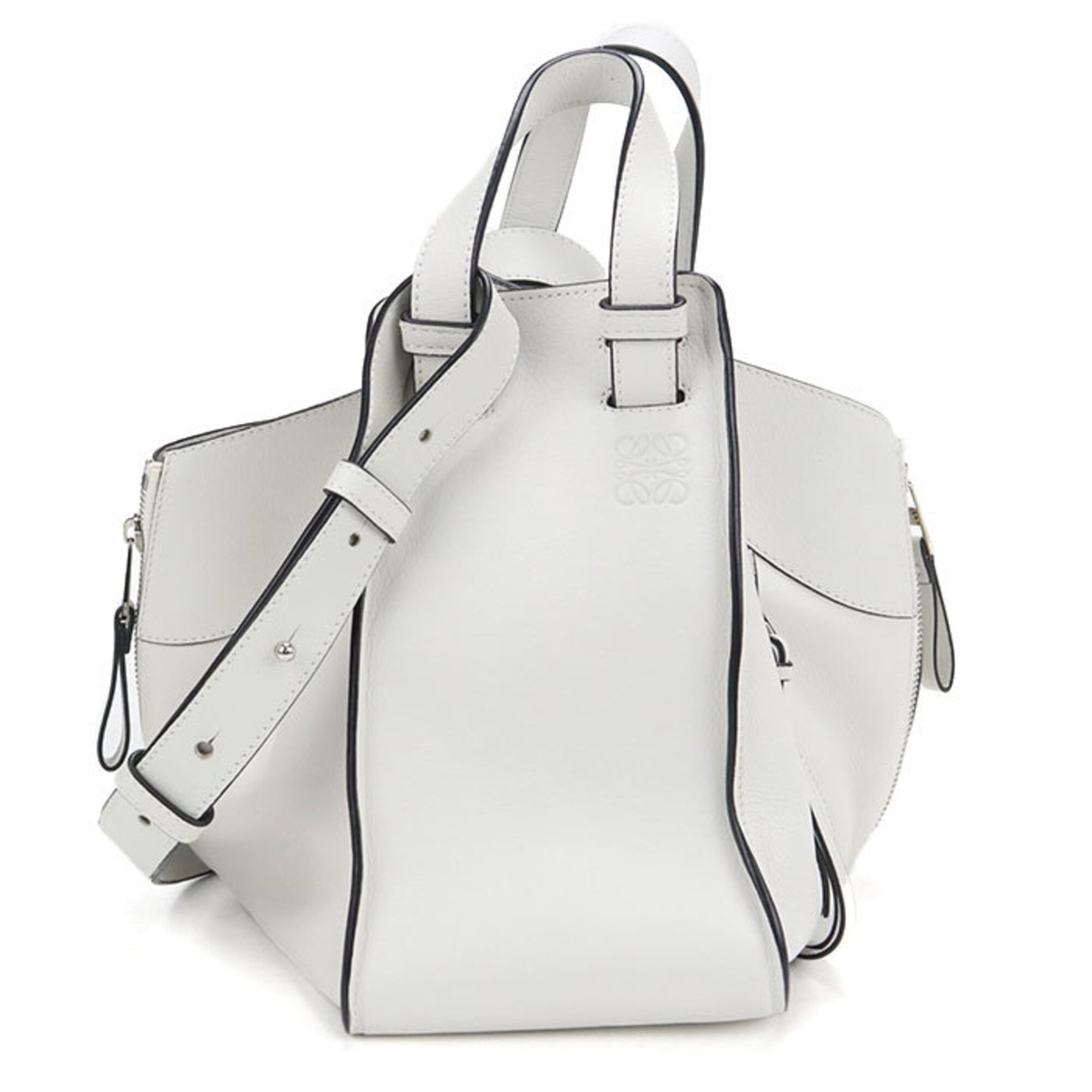 Loewe White Leather Handbag (Pre-Owned)