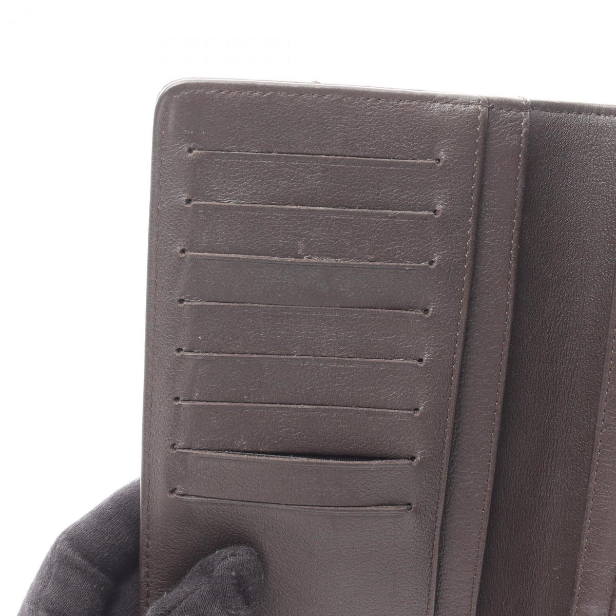 Chanel Brown Leather Long Wallet (Bi-Fold) (Pre-Owned)