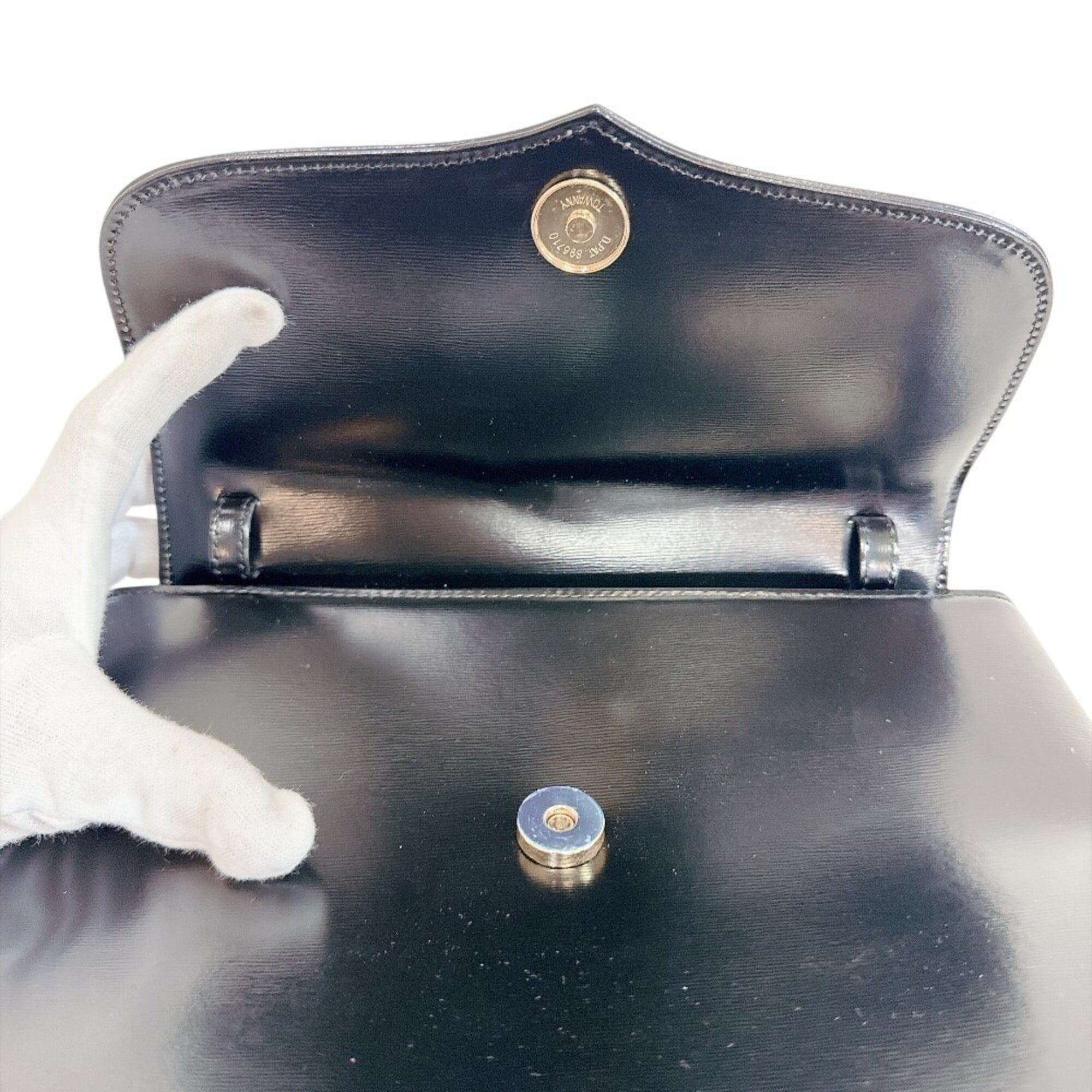 Yves Saint Laurent Black Leather Shoulder Bag (Pre-Owned)