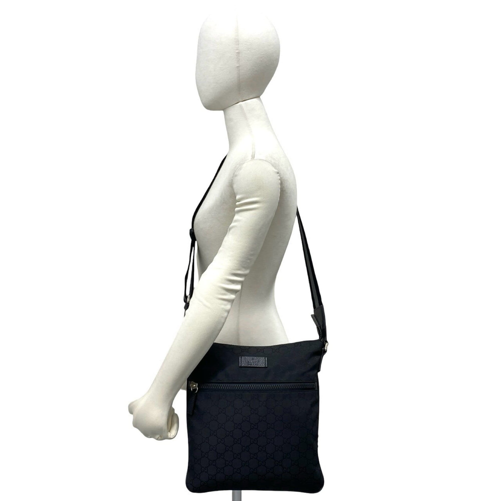 Gucci Black Gray Canvas Leather Pochette Shoulder Bag (Pre-Owned)