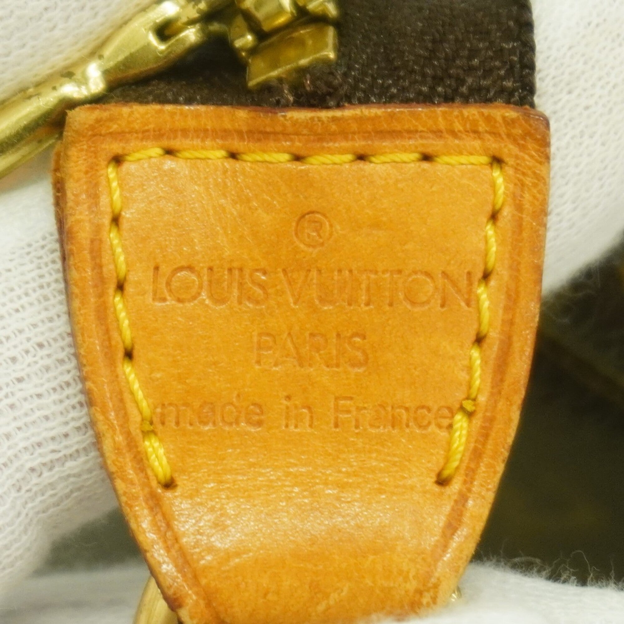 Louis Vuitton Brown Pouch (Pre-Owned)