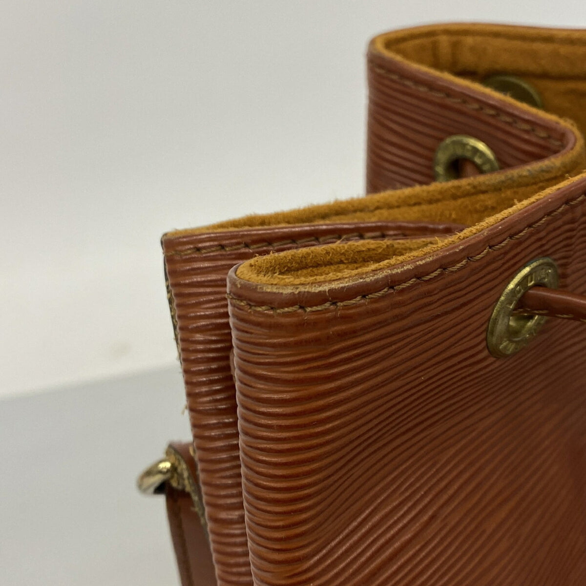 Louis Vuitton Kenyan Brown Shoulder Bag (Pre-Owned)