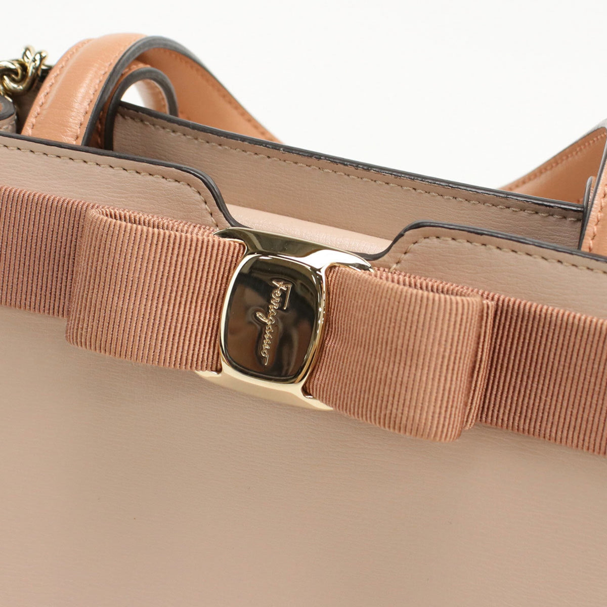 Salvatore Ferragamo Pink Leather Tote Bag (Pre-Owned)